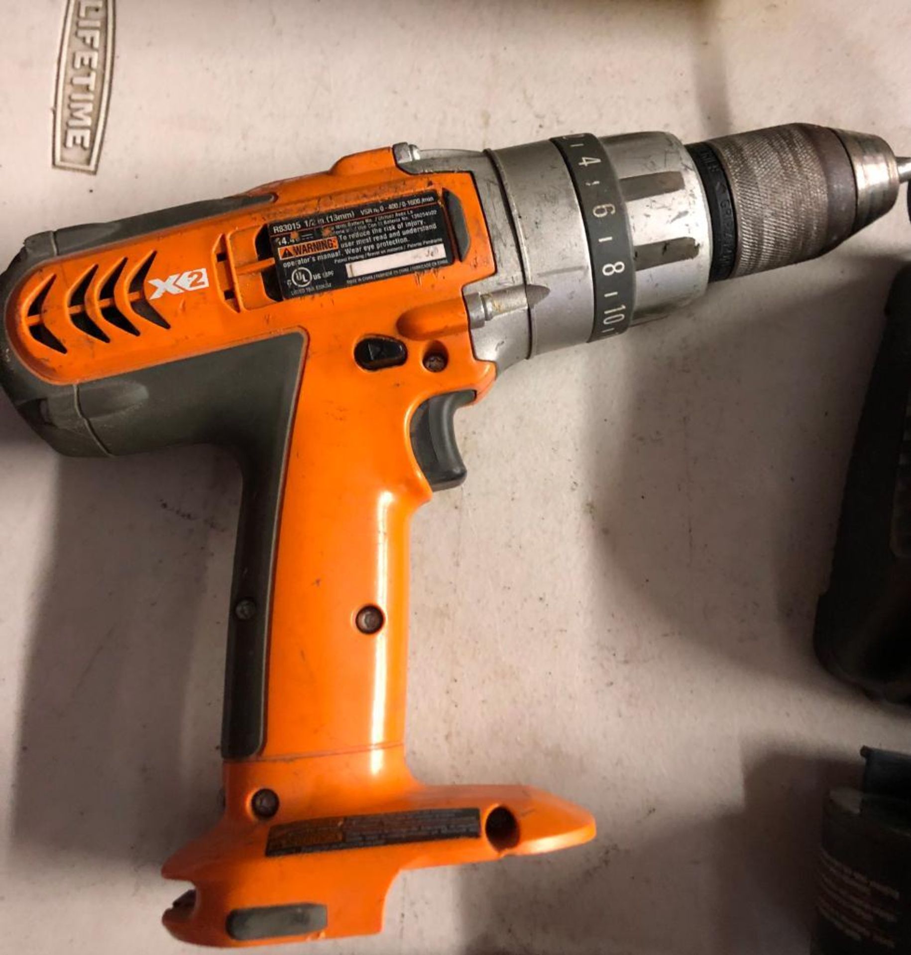 RIDGID 18 VOLT CORDLESS 1/2'' DRILL, MODEL R83015, W/ (2) BATTERIES AND A CHARGER - Image 2 of 3