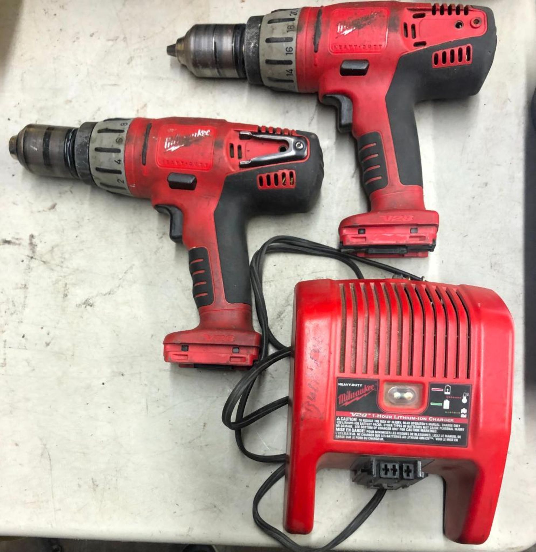 (2) MILWAUKEE 1/2'' HAMMER DRILLS, W/ CHARGERS