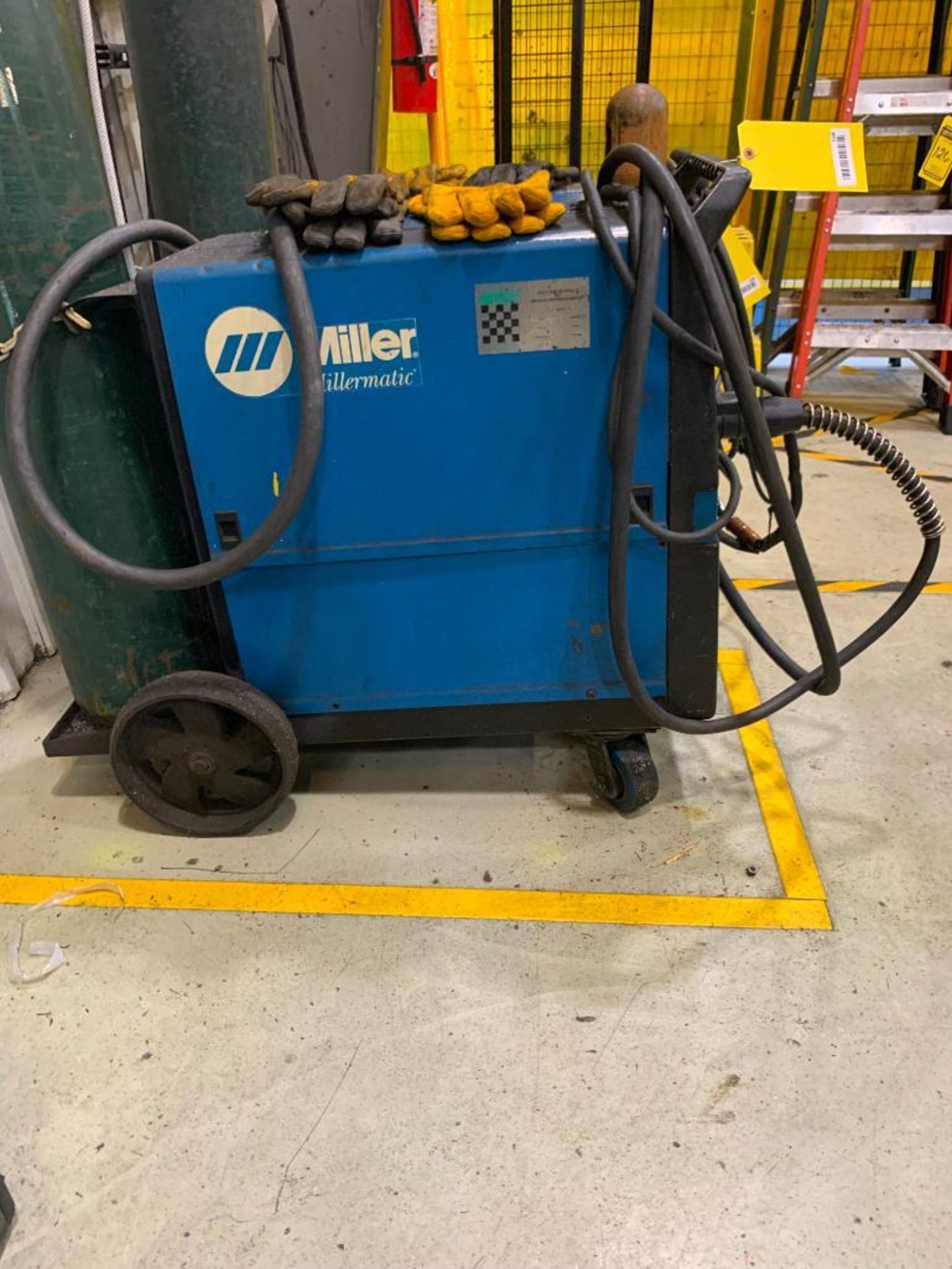 MILLER MILLERMATIC 300 ARC WELDER, 3-PHASE POWER SOURCE ON BOTTLE CART WITH LEADS AND HEAD - Image 2 of 3