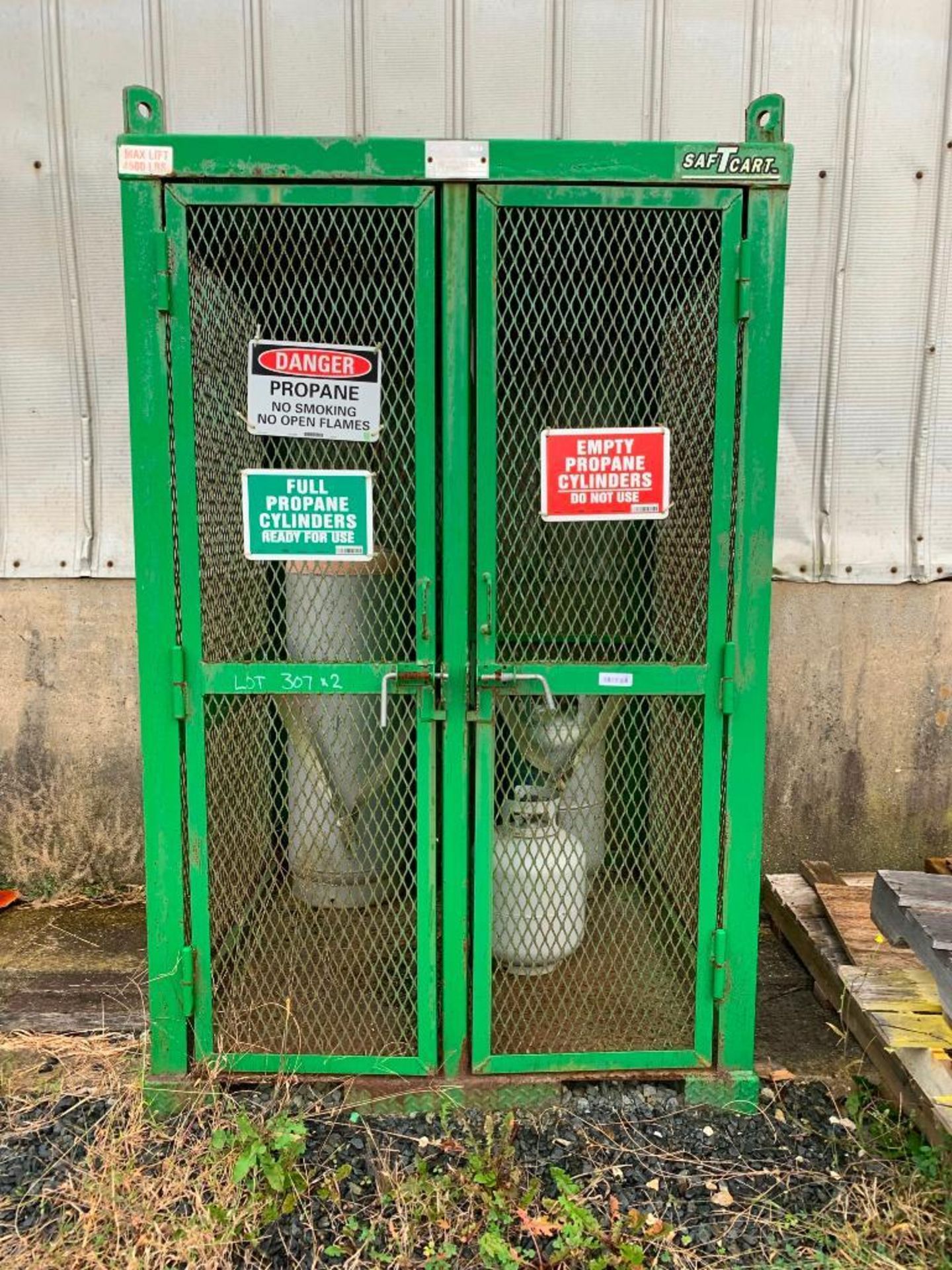 (2) SAF-T-CART CYLINDER STORAGE CAGES (NO TANKS)