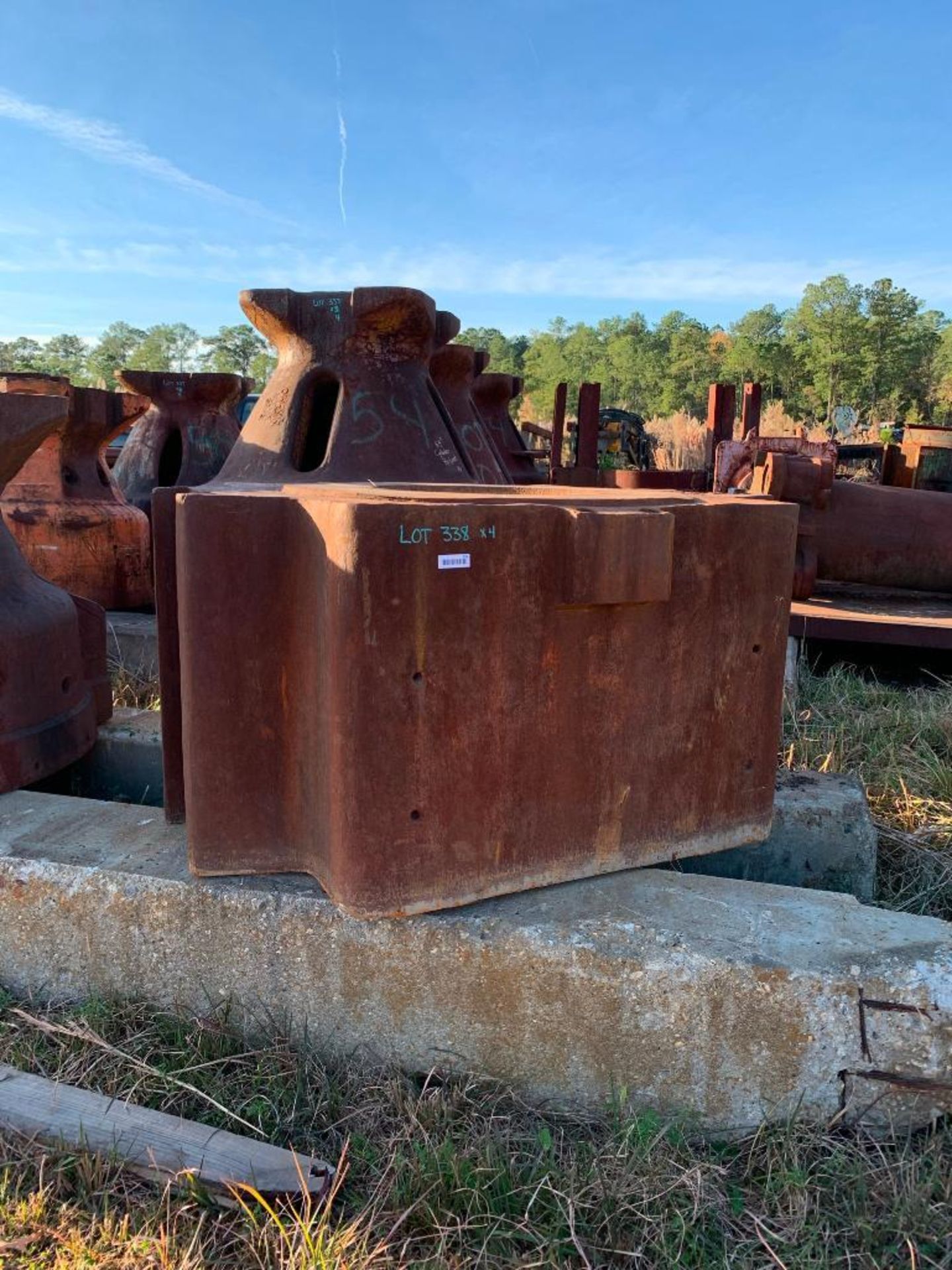 (3) 36'' PILE DRIVING HELMETS, BARREL