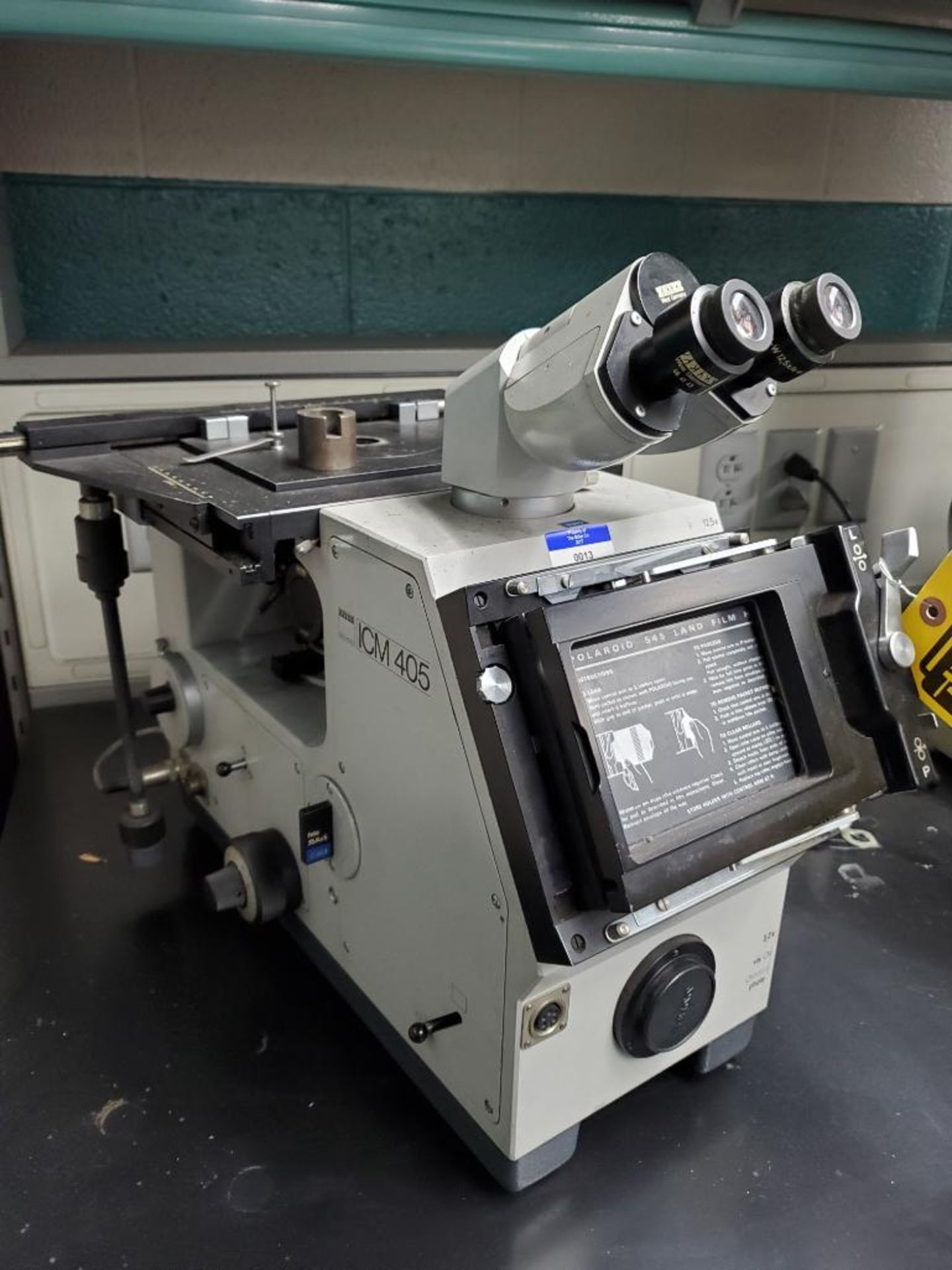 ZEISS ICM 405 MICROSCOPE, 3-SCOPE BELOW TABLE SYSTEM, POLAROID 545 LAND FILM, 7-1/2'' X 5-1/2'' TABL - Image 3 of 8