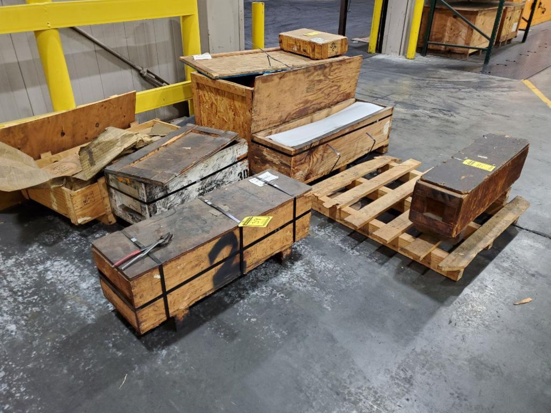 (7) CRATES OF SLITTER KNIVES AND RUBBER SPACERS, HEAVY & LIGHT GAUGES - Image 9 of 13