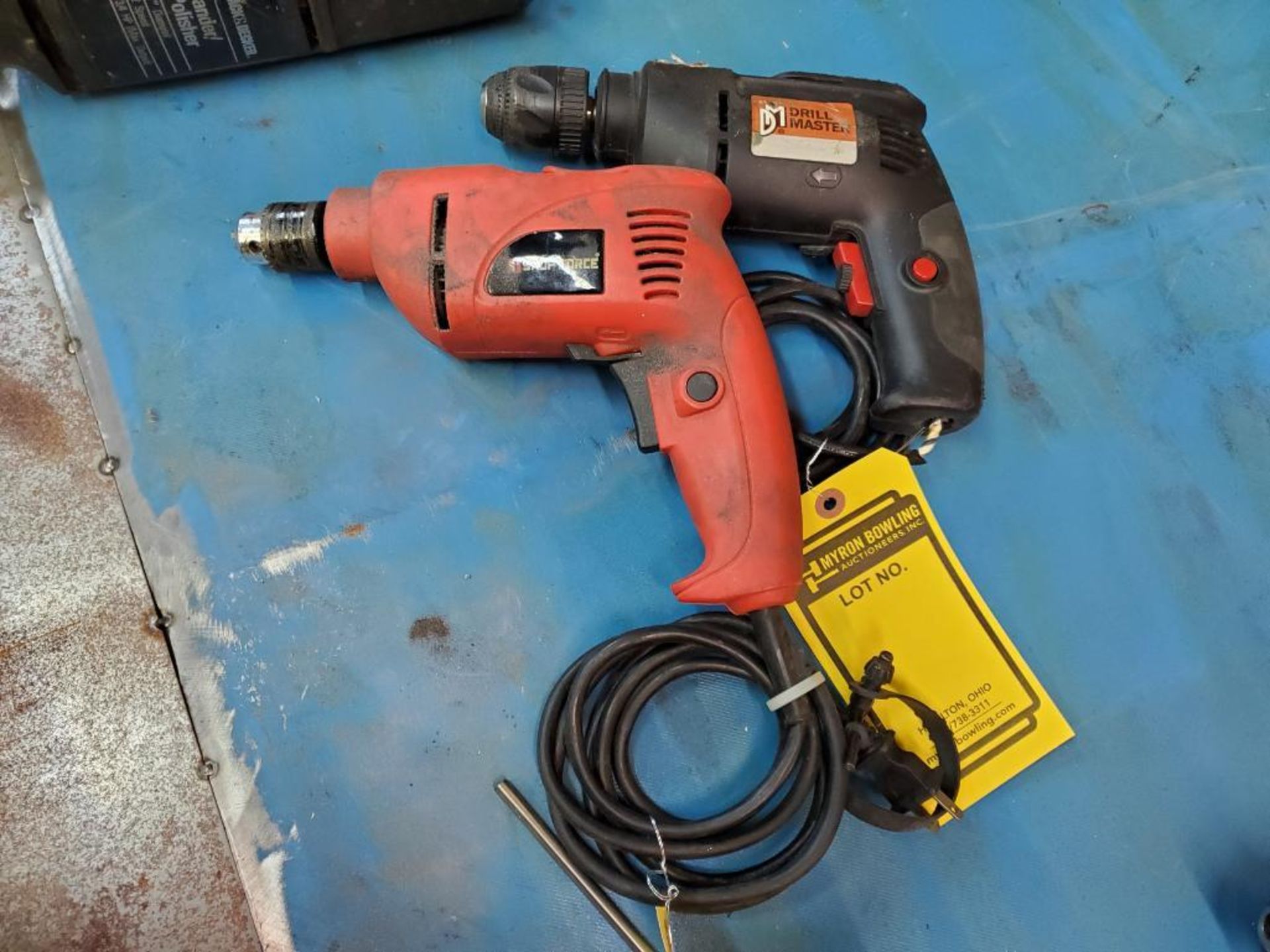 (2) ELECTRIC DRILLS: SHOP FORCE, DRILL MASTER