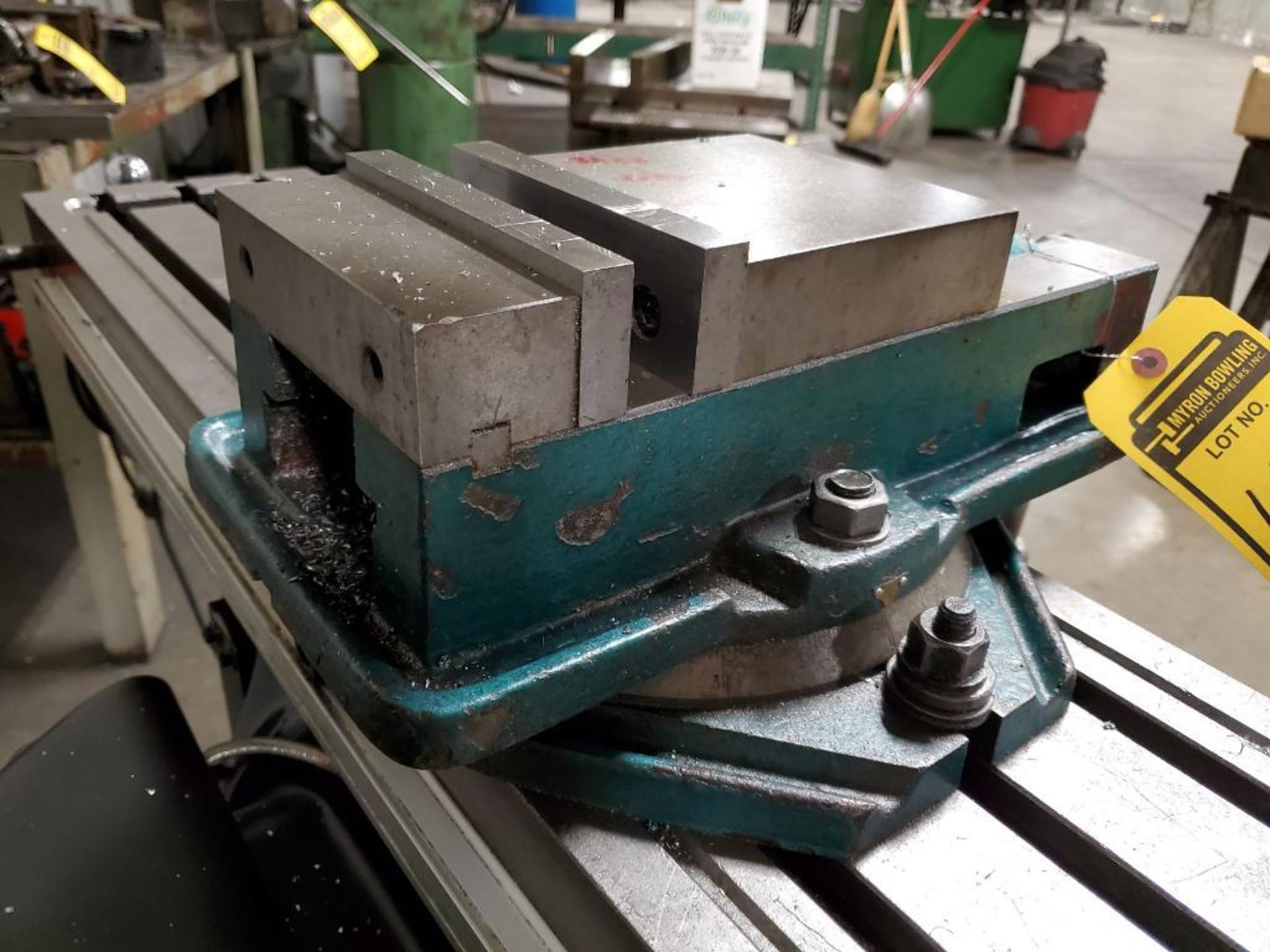 6'' ROTARY MACHINE VISE - Image 2 of 5