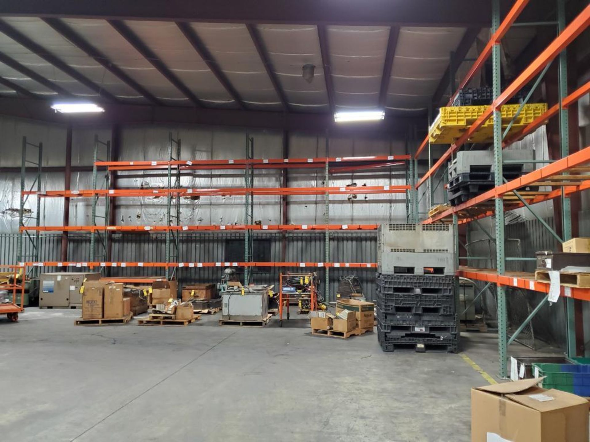 (14X) BAYS OF TEAR DROP PALLET RACKING, 3'' X 3'' 20' X 36'' UPRIGHTS, 8' X 4'' BEAMS, (8) BEAMS AVE - Image 6 of 6