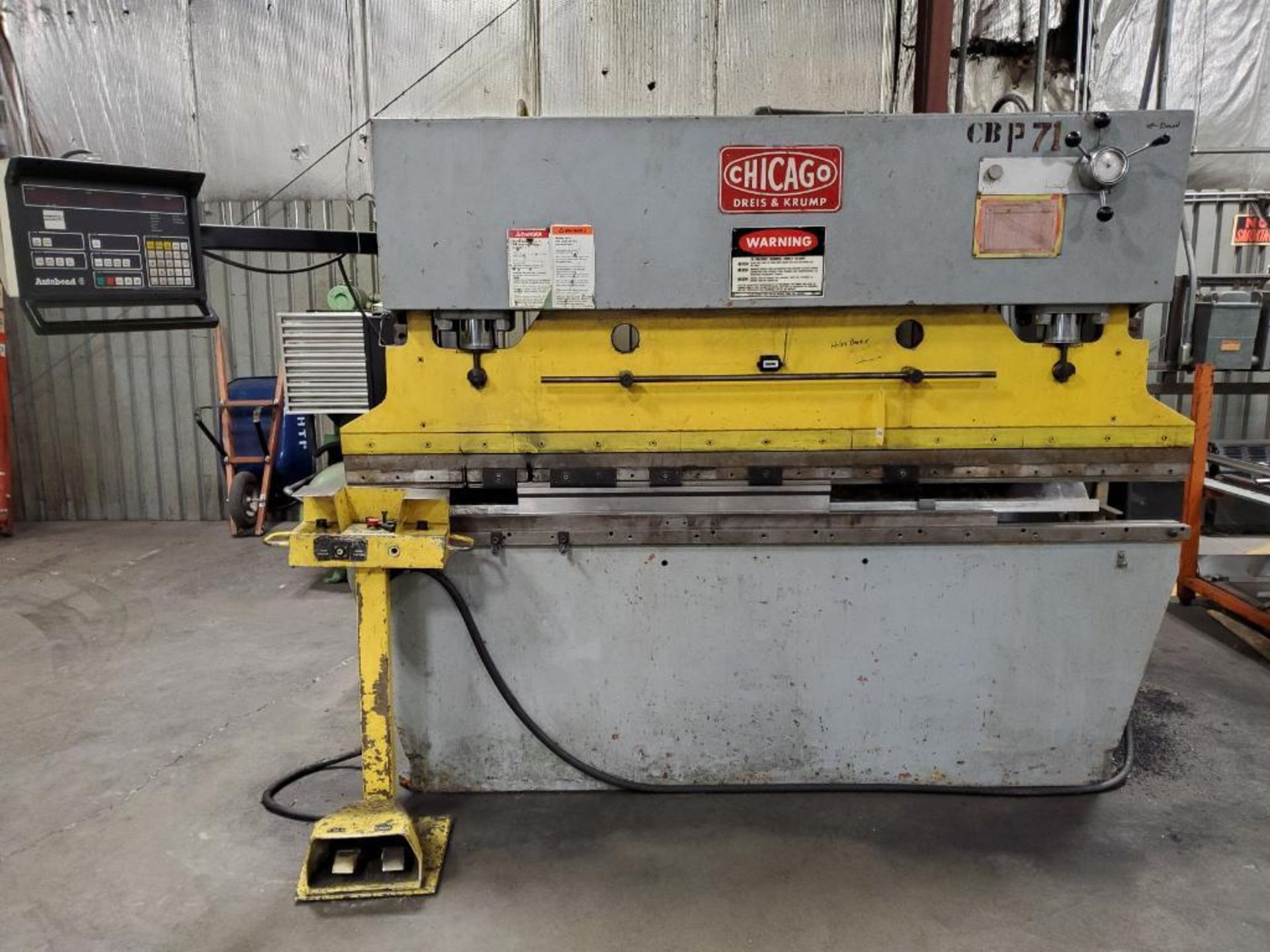 CHICAGO 71-TON PRESS BRAKE, MODEL 652-M, S/N 8265289-03, 99'' BED, HURCO AUTO-BEND6 DRO, FOOTSWITCH/