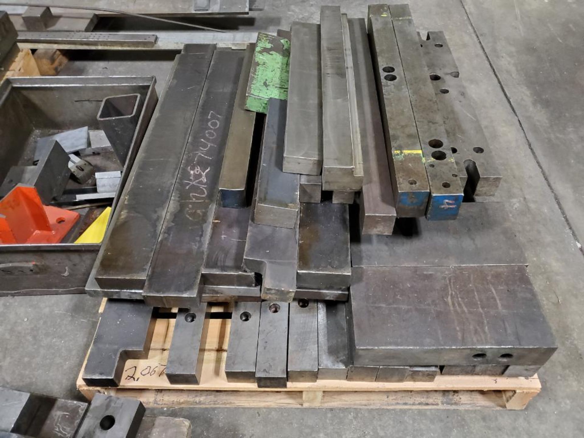 (4) PALLETS OF DIE MOLD JIGS, FIXTURES & BARS - Image 5 of 6