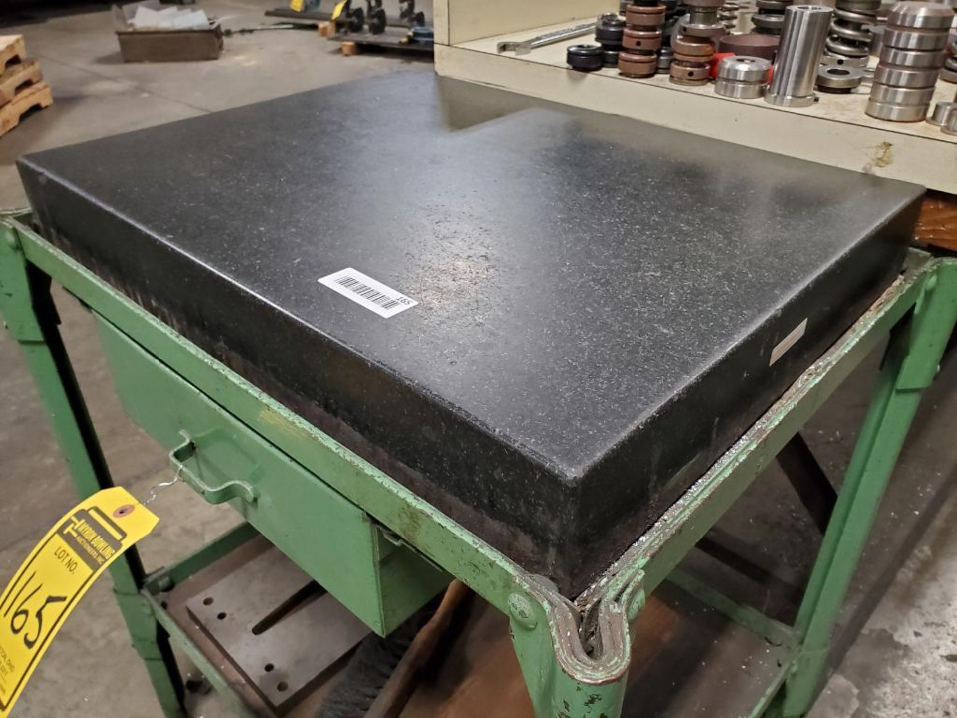 24'' X 18-1/2'' X 3-1/2'' GRANITE SURFACE PLATE ON DRAWER STAND - Image 3 of 3