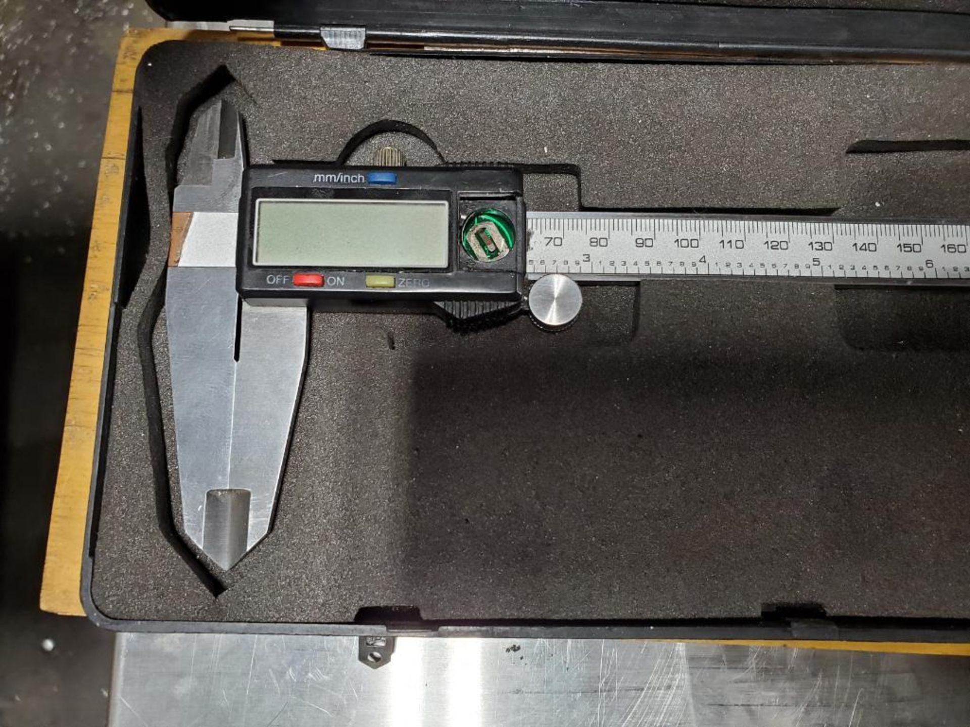 (2) 12" DIGITAL CALIPERS IN CASES, (1) DIAL GAGE CALIPER - Image 2 of 4