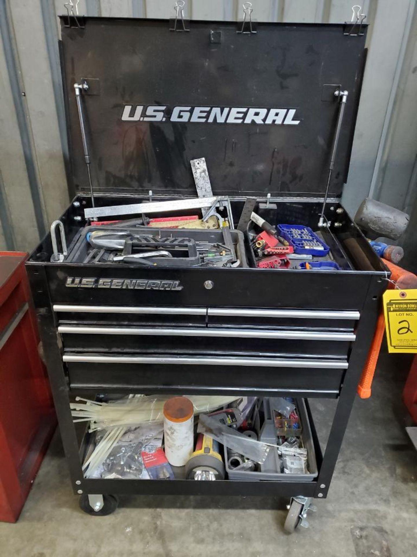 US GENERAL 4-DRAWER ROLLING TOOL CHEST, TOP OPEN COMPARTMENT W/ CONTENTS: WRENCHES, ALLEN WRENCHES,