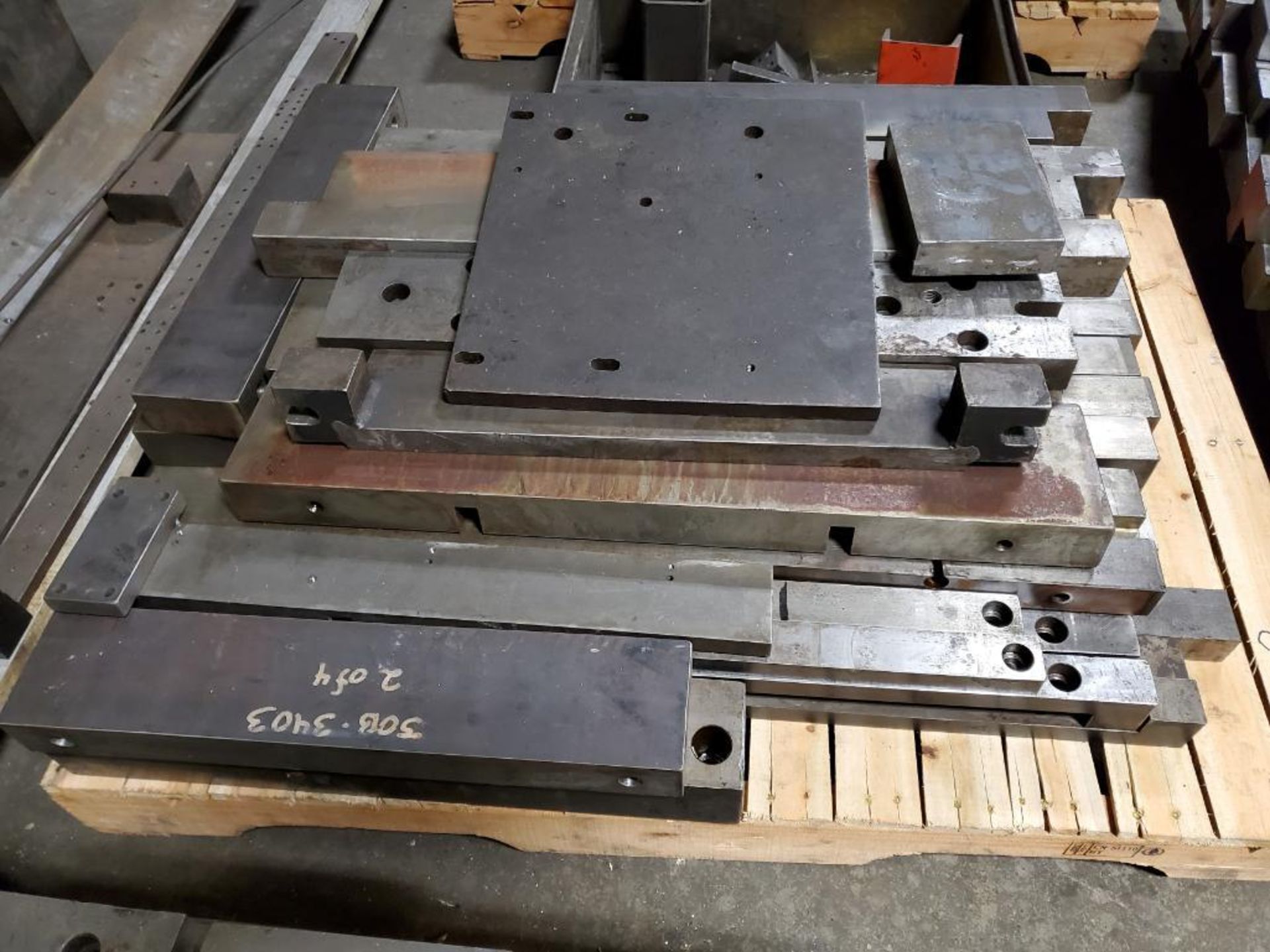 (4) PALLETS OF DIE MOLD JIGS, FIXTURES & BARS - Image 3 of 6