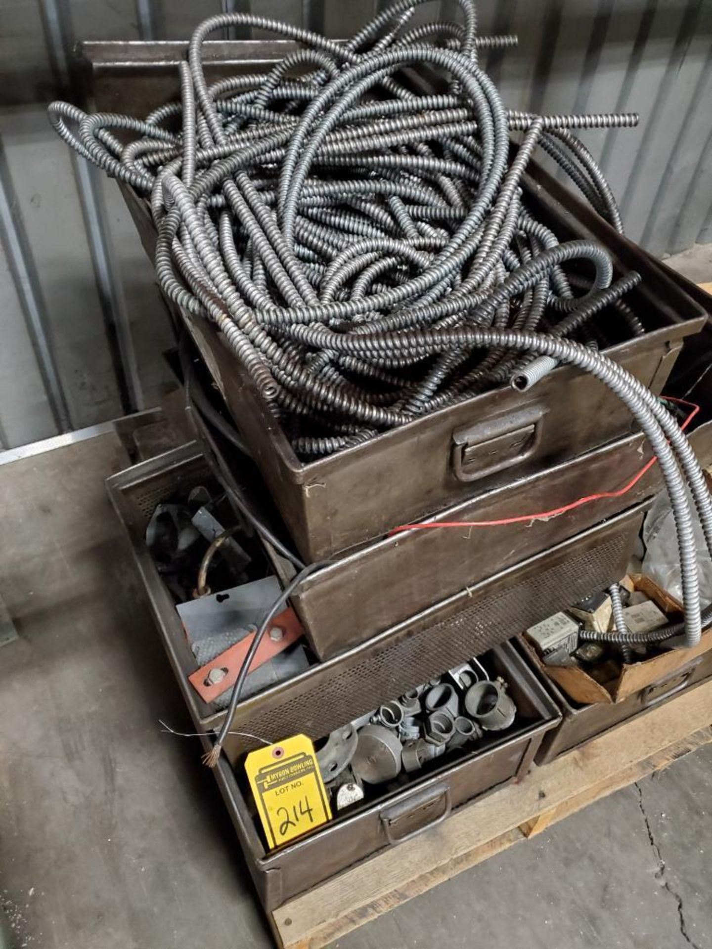 (4) PALLETS OF MISC. HARDWARE, WIRE, PULLEYS, CYLINDERS, STAMPING HEADS - Image 7 of 9