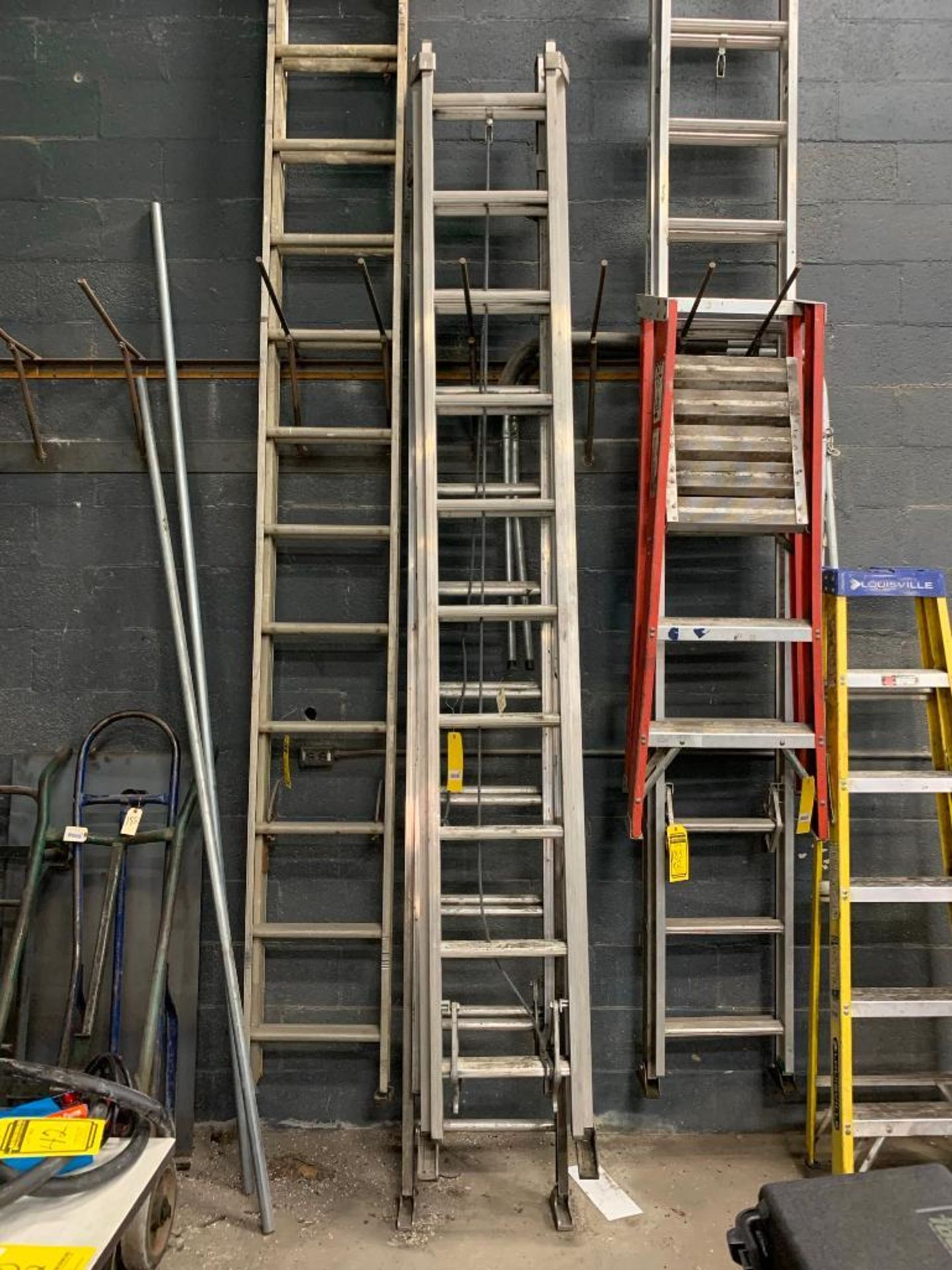 (2) ALUMINUM EXTENSION LADDERS, 20'