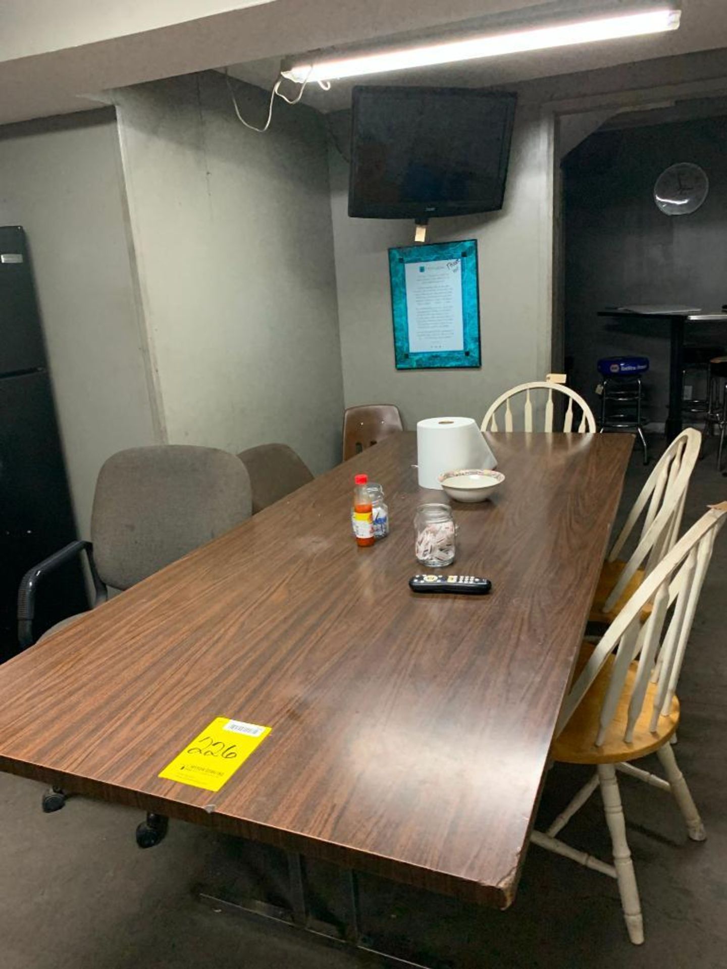 BREAK ROOM FURNITURE: FRIGIDAIRE REFRIGERATOR, TABLE, CHAIRS, SHOP STOOLS, MICROWAVES, CONY 32'' FLA