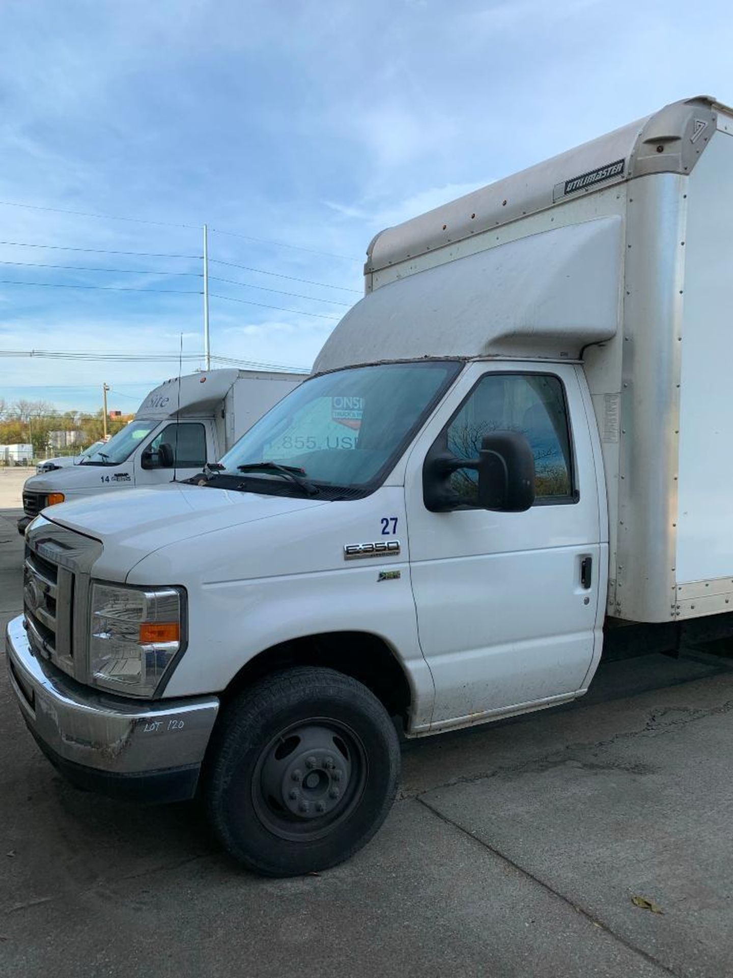 2016 FORD E-350 SUPER DUTY VAN, 106,054 MILES, AUTOMATIC TRANSMISSION, 30-GALLON AIR COMPRESSOR, TOO - Image 4 of 12