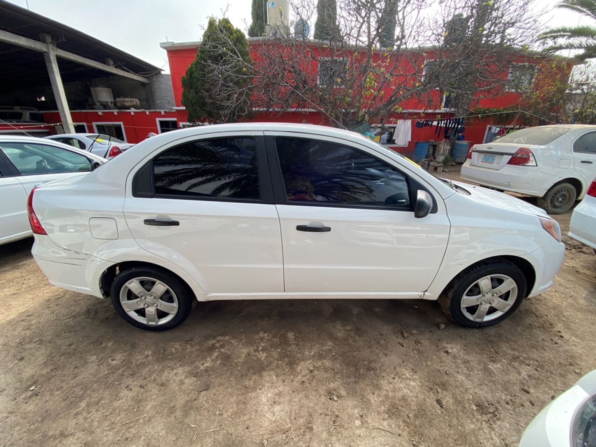 Vehículo marca Chevrolet tipo Aveo, modelo 2016, número de serie 3G1TB5CF2GL120358 - Image 8 of 17