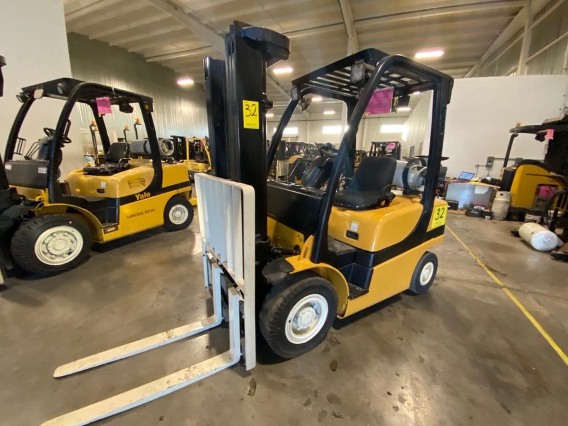 2013 YALE FORKLIFT, MODEL GLP050VXNVRE084, S/N B875V11913L