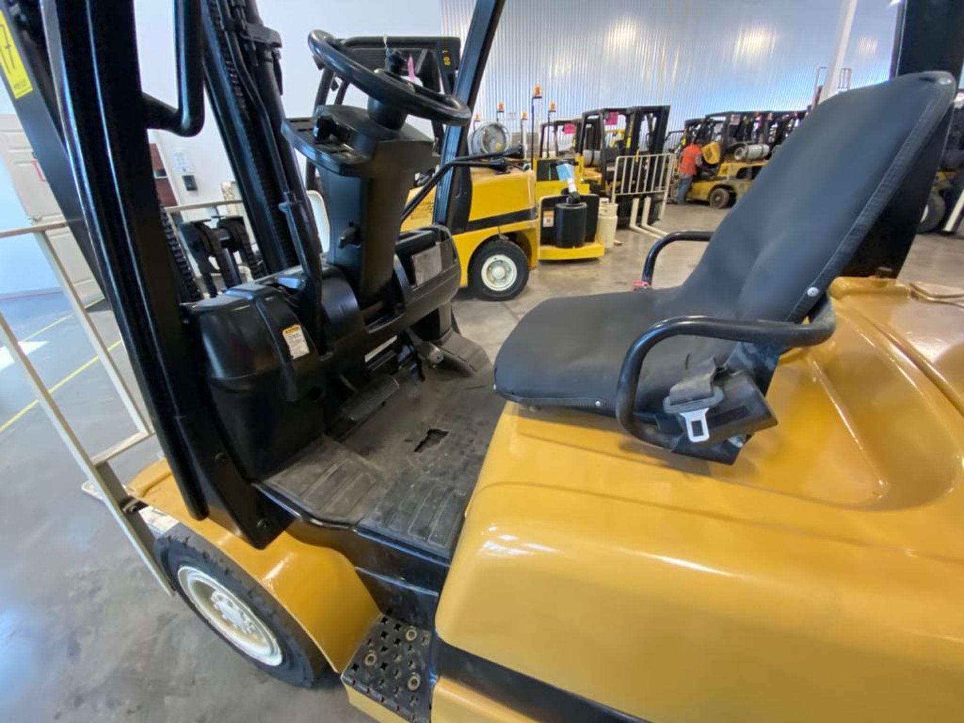 2012 YALE FORKLIFT, MODEL GLP040VXNVRE084, S/N B875V09086K - Image 21 of 27