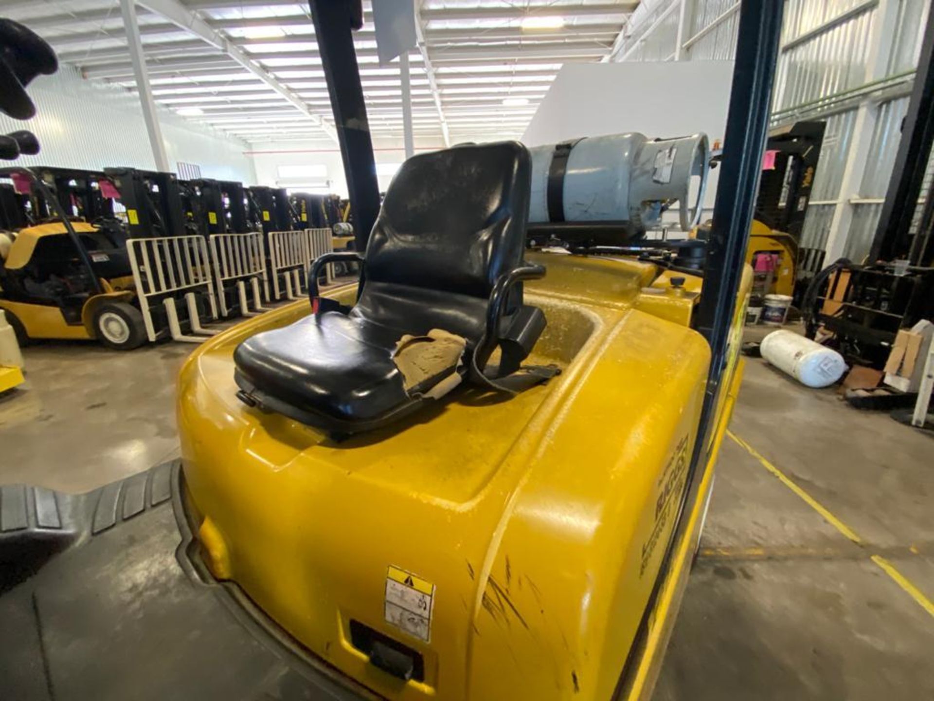 2015 YALE FORKLIFT, MODEL GP120VX, S/N J813V03453N - Image 24 of 31