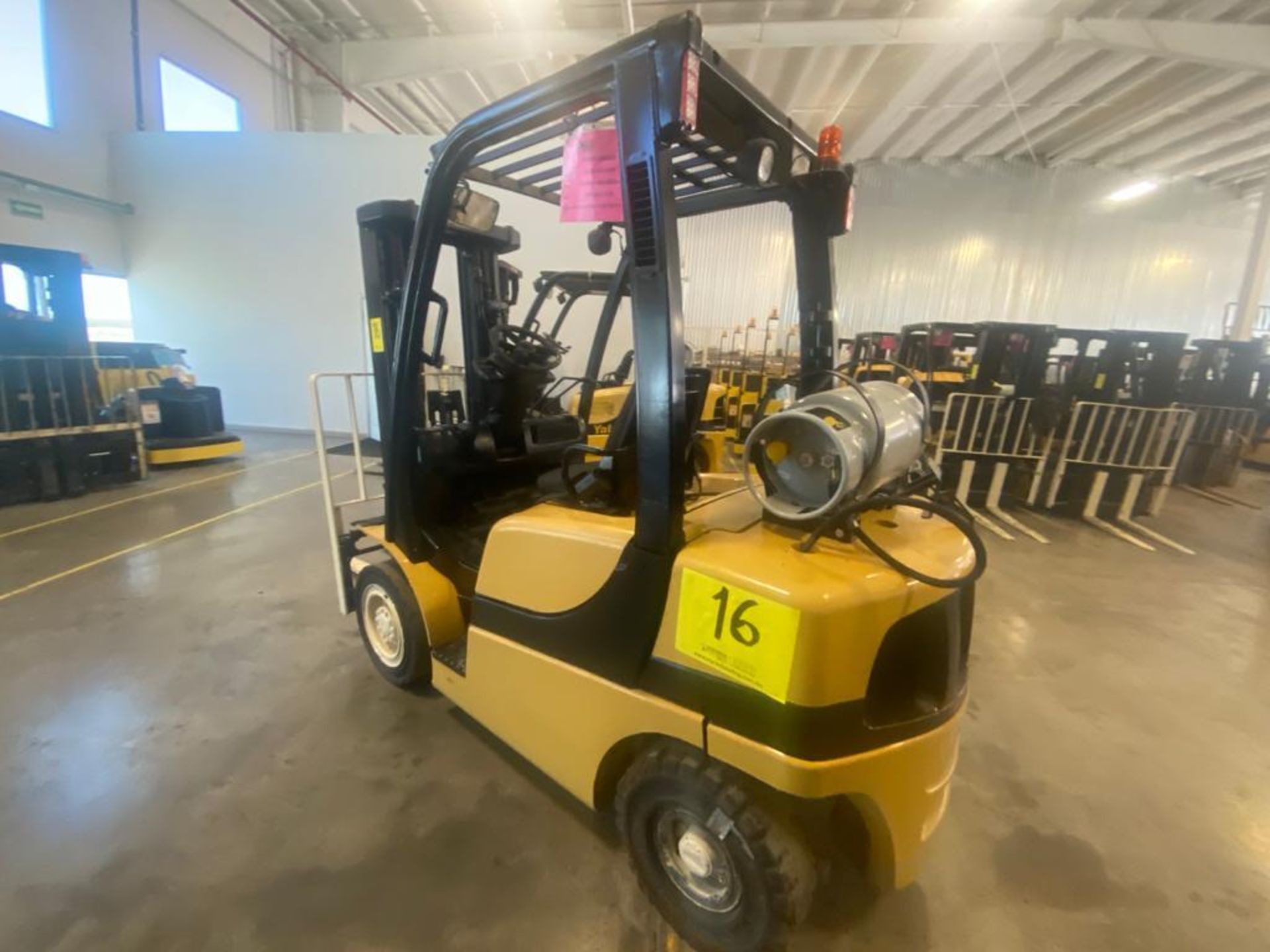 2012 YALE FORKLIFT, MODEL GLP040VXNVRE084, S/N B875V11513K - Image 2 of 30