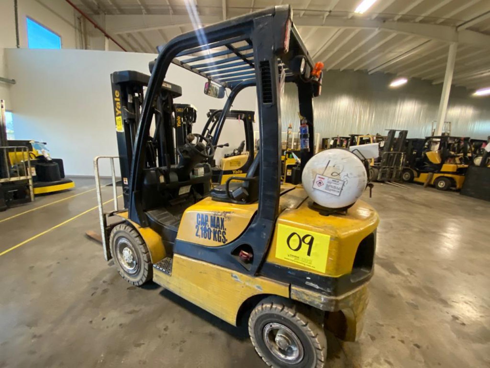 2014 YALE FORKLIFT, MODEL GP050VX, S/N B875V14817M - Image 3 of 24