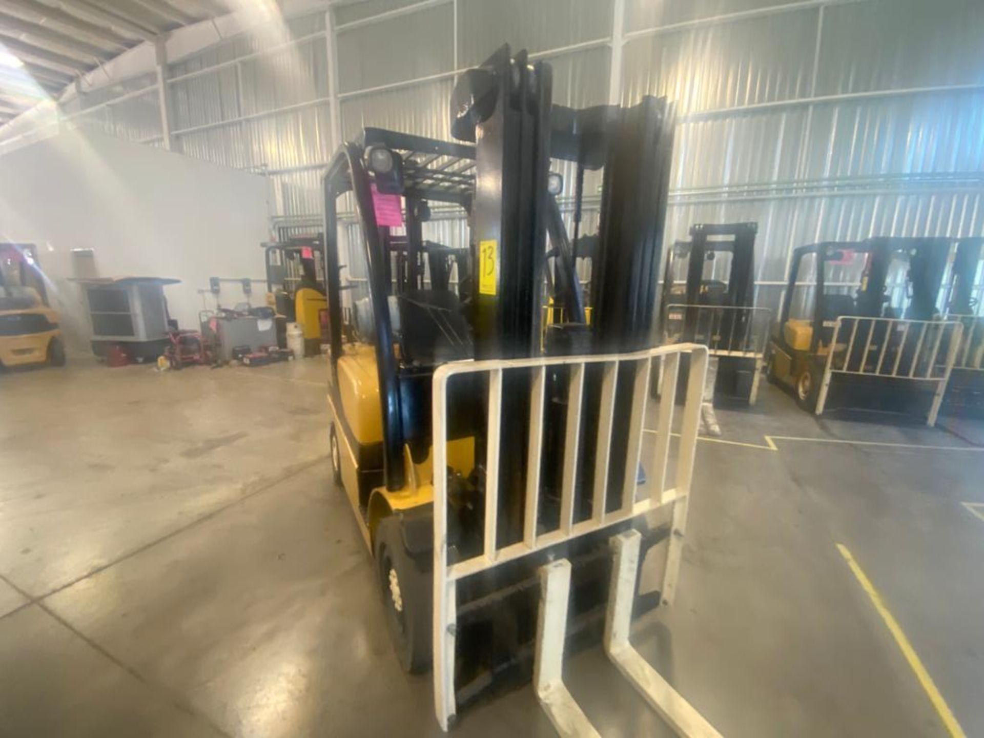 2014 YALE FORKLIFT, MODEL GLP050VXNVAE084, S/N C875V03244M - Image 9 of 30