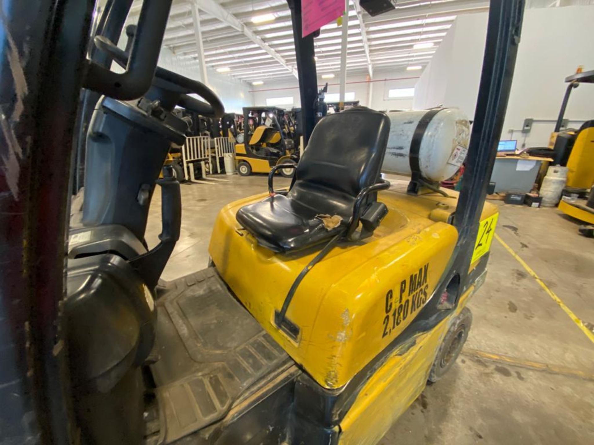 2014 YALE FORKLIFT, MODEL GP050VX, S/N B875V14615M - Image 11 of 22