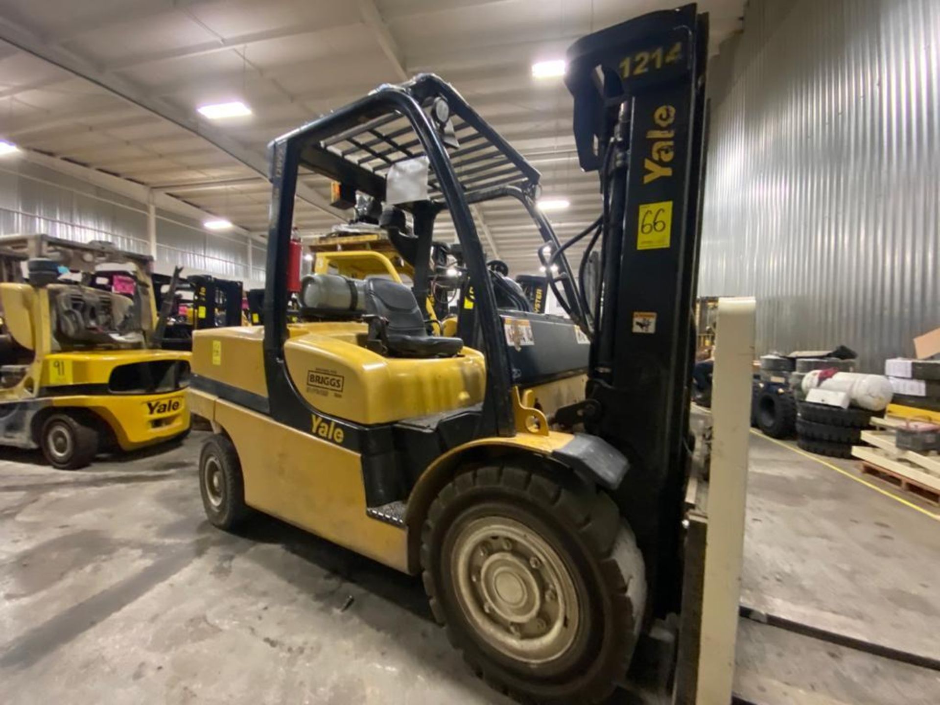 2010 YALE FORKLIFT, MODEL GP120VX, S/N G813V02280H - Image 18 of 38