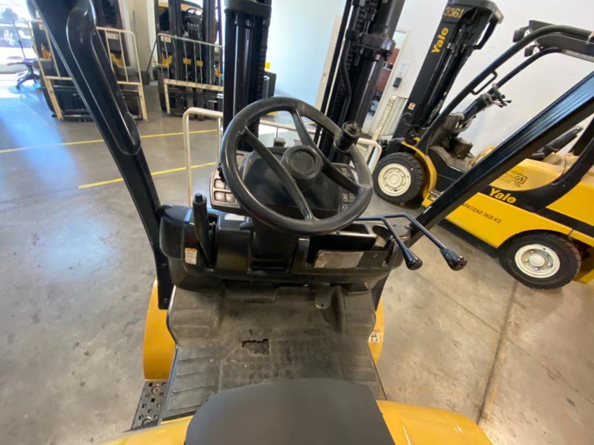 2012 YALE FORKLIFT, MODEL GLP040VXNVRE084, S/N B875V09086K - Image 20 of 27