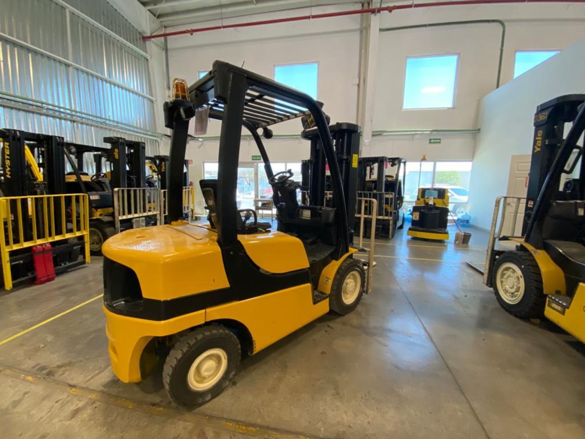 2013 YALE FORKLIFT, MODEL GP050VX, S/N B875V13403L - Image 7 of 23