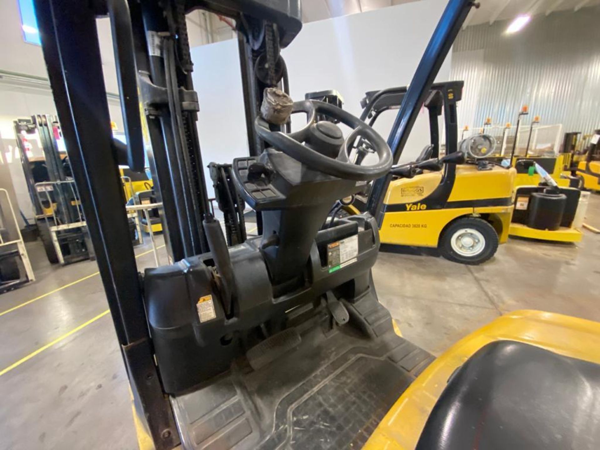 2014 YALE FORKLIFT, MODEL GP050VX, S/N B875V14817M - Image 18 of 24