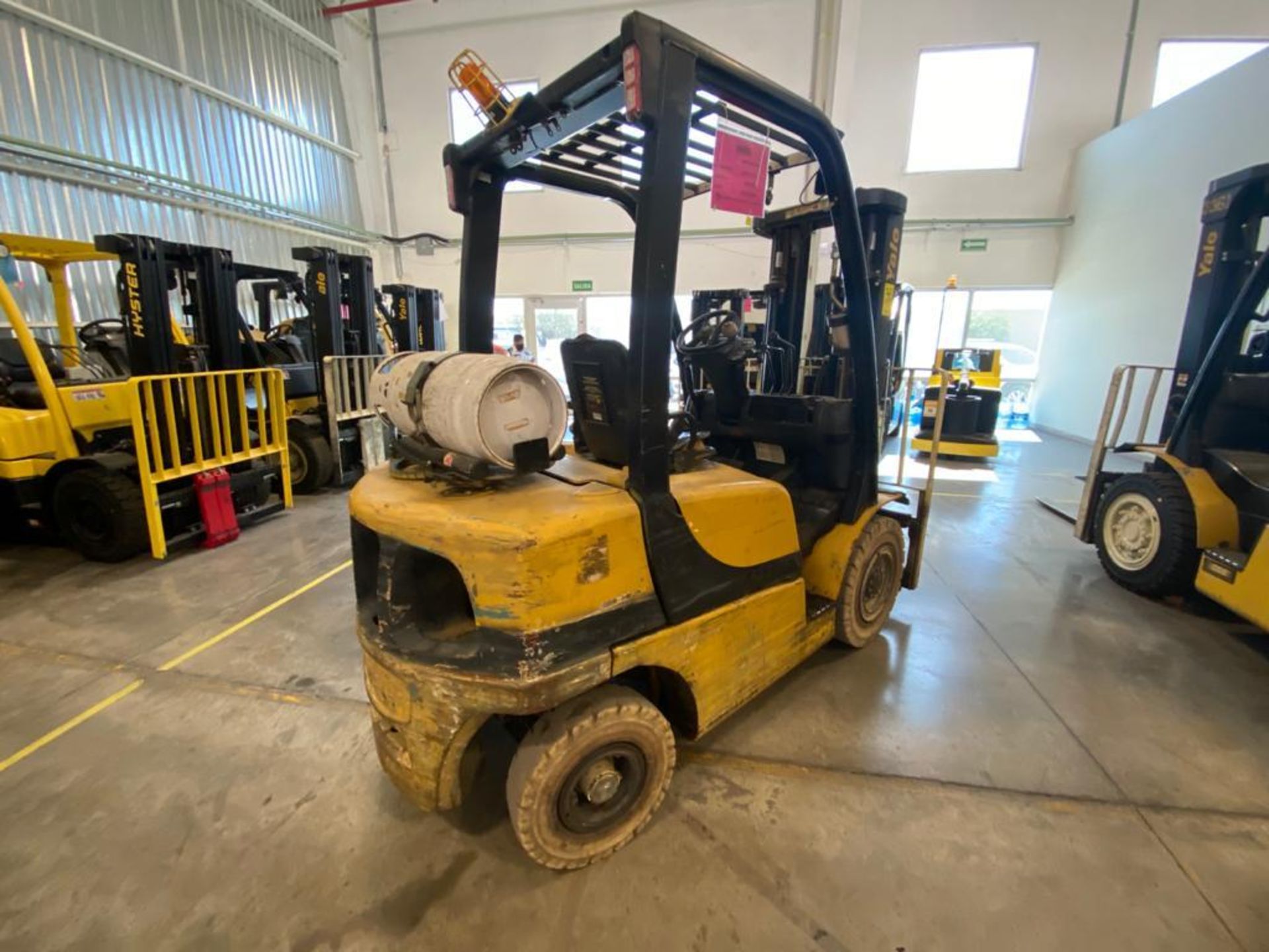 2013 YALE FORKLIFT, MODEL GP050VX, S/N B875V12084L - Image 5 of 21