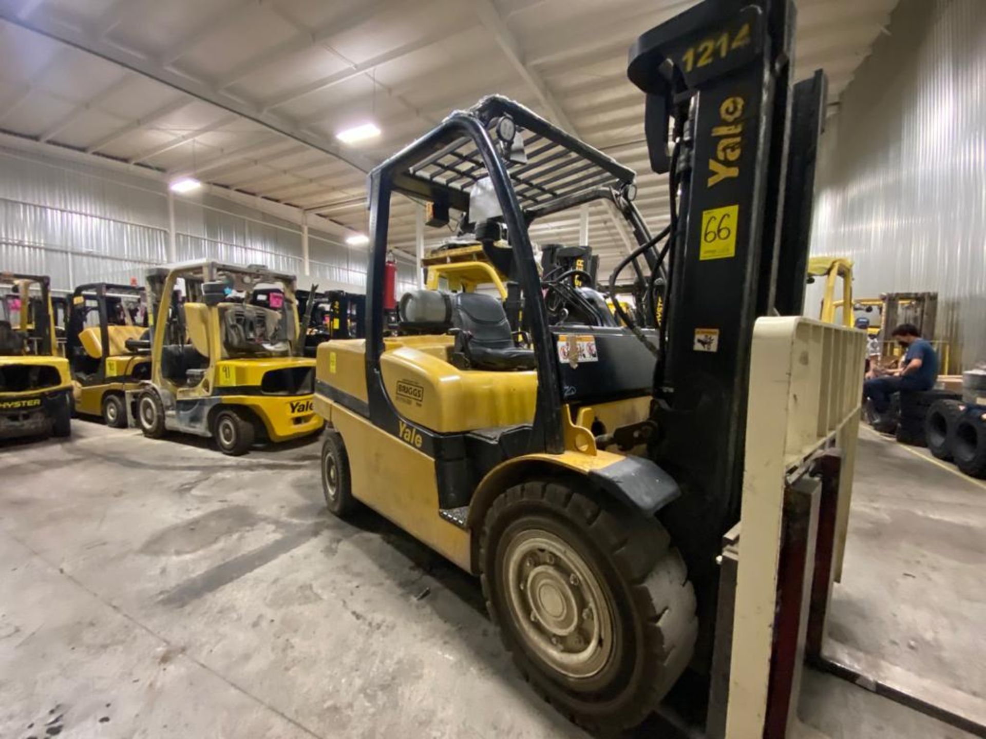 2010 YALE FORKLIFT, MODEL GP120VX, S/N G813V02280H - Image 19 of 38