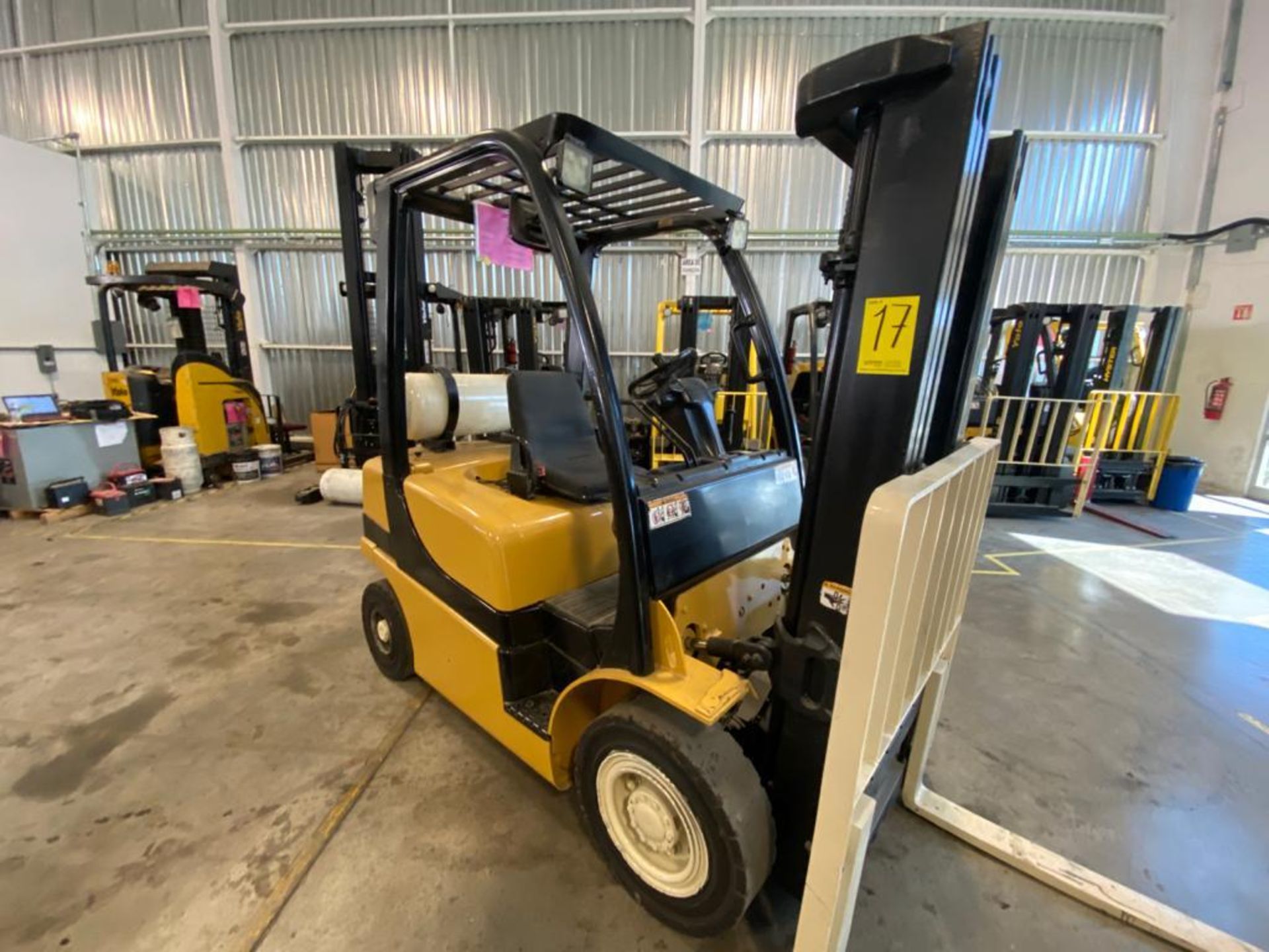 2012 YALE FORKLIFT, MODEL GLP040VXNVRE084, S/N B875V09086K - Image 8 of 27