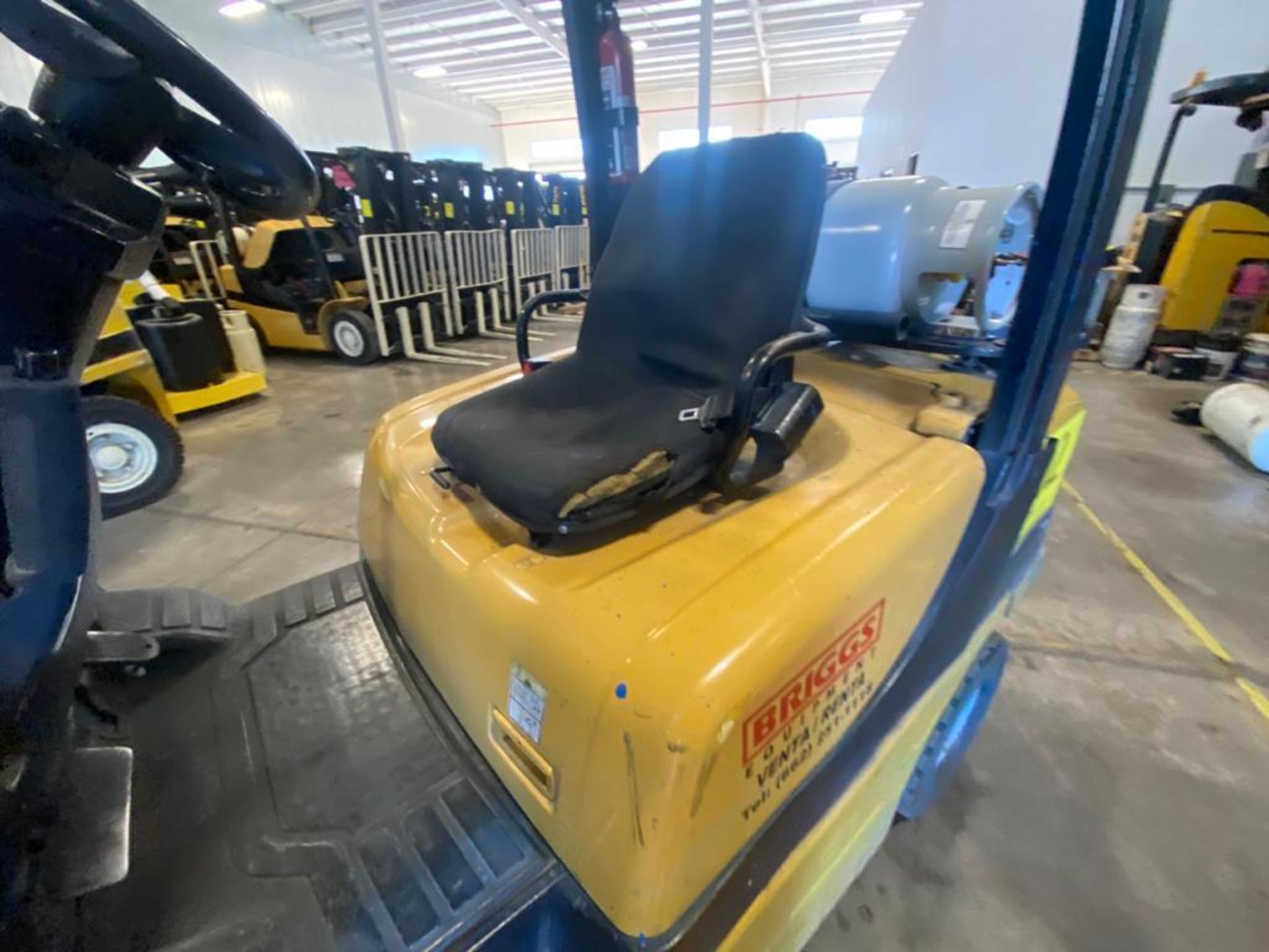 2014 YALE FORKLIFT, MODEL GLP050VXNVAE084, S/N C875V03246M - Image 19 of 31