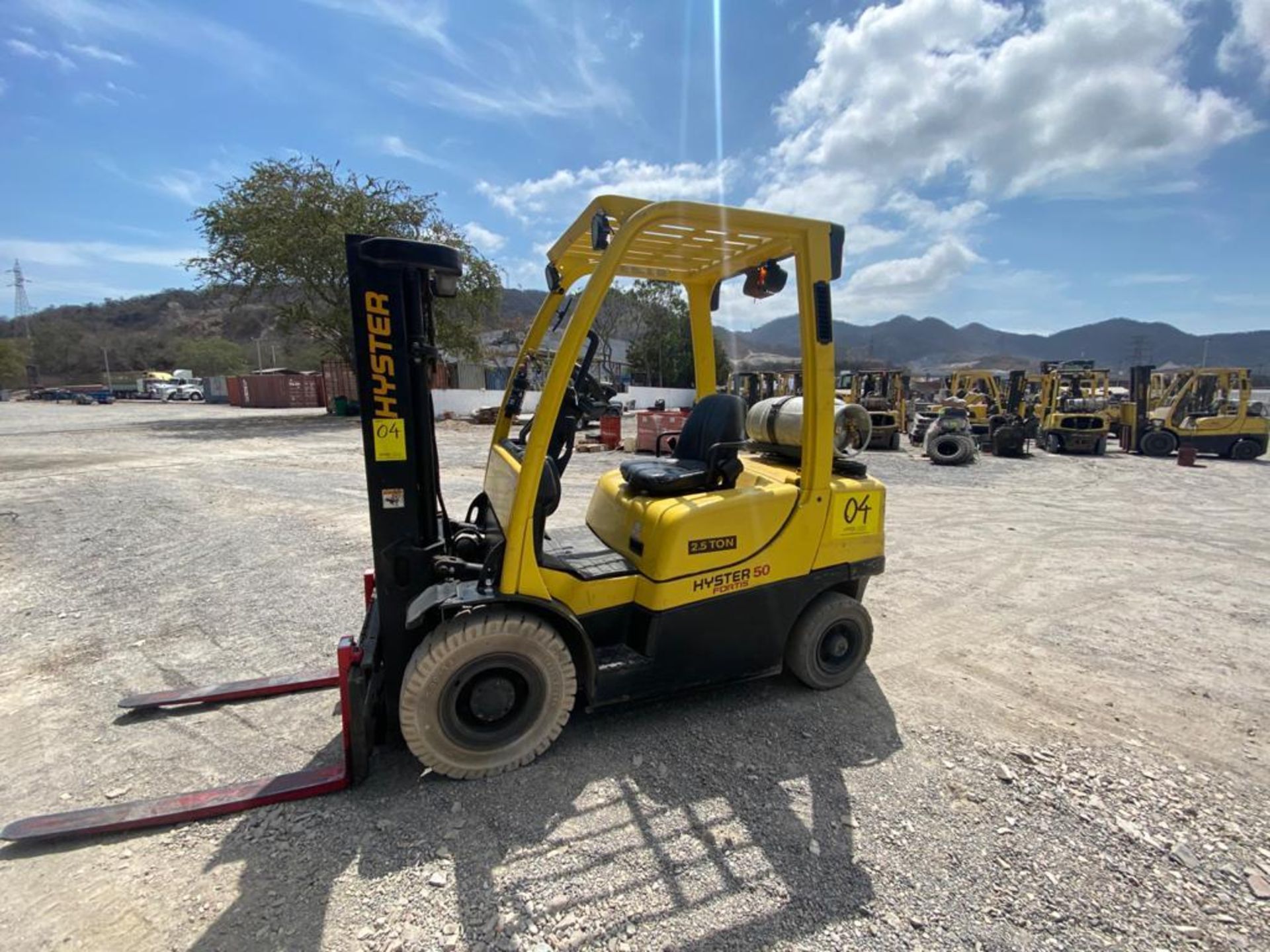 2011 HYSTER FORKLIFT, MODEL H50FT, S/N L177V07074J - Image 2 of 38