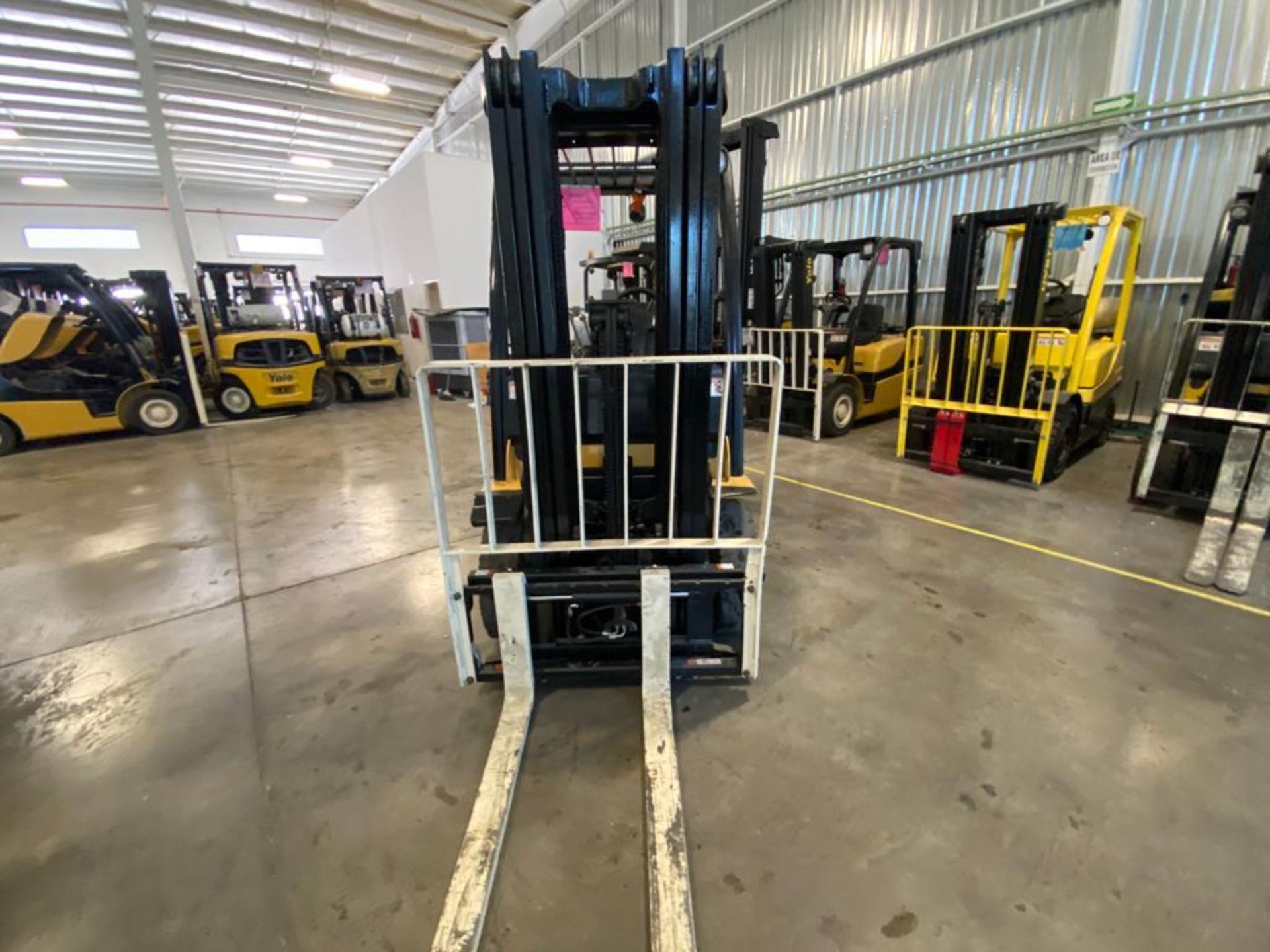 2014 YALE FORKLIFT, MODEL GLP050VXNVAE084, S/N C875V03247M - Image 14 of 25