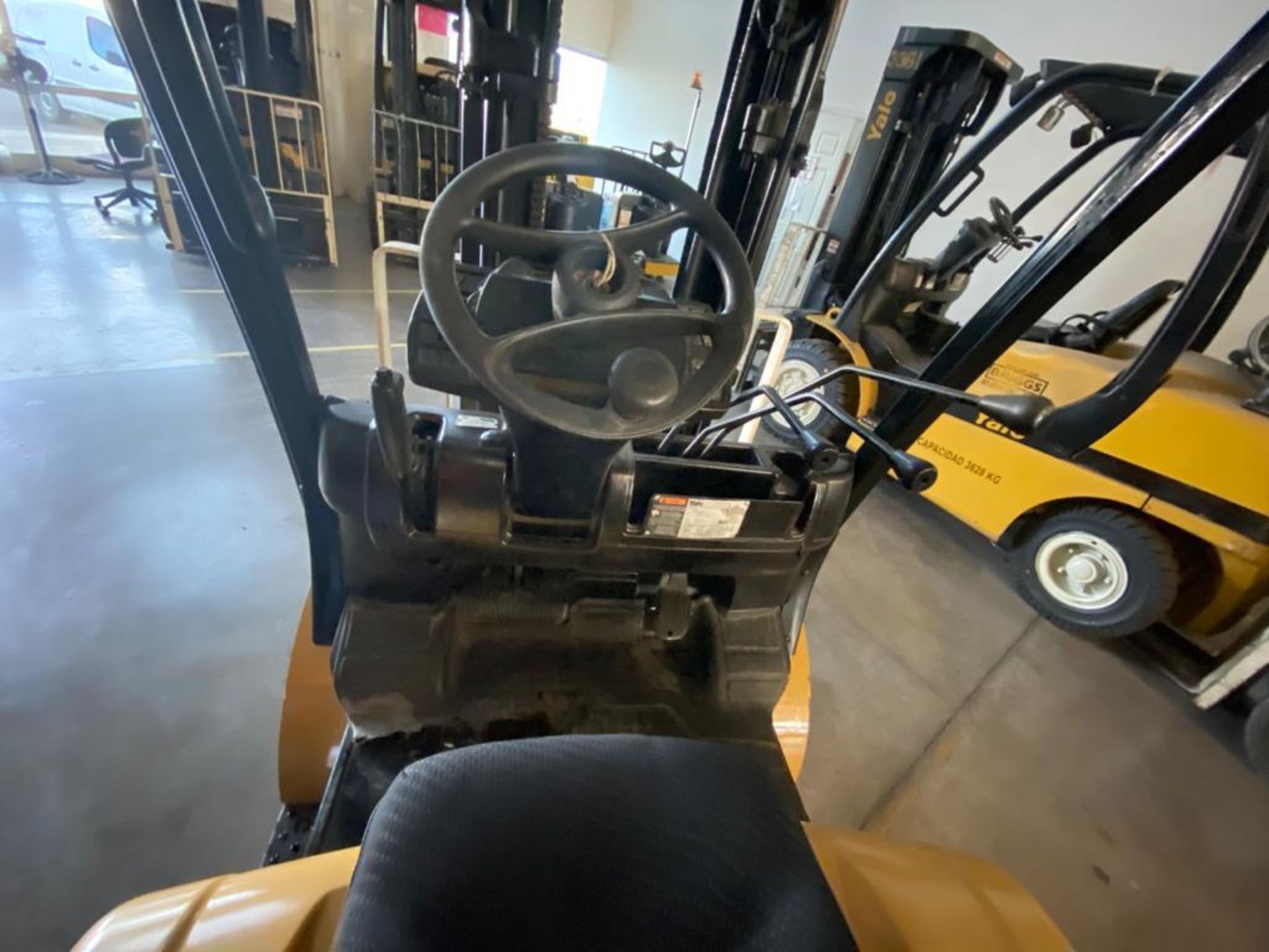 2014 YALE FORKLIFT, MODEL GLP050VXNVAE084, S/N C875V03245M - Image 12 of 27