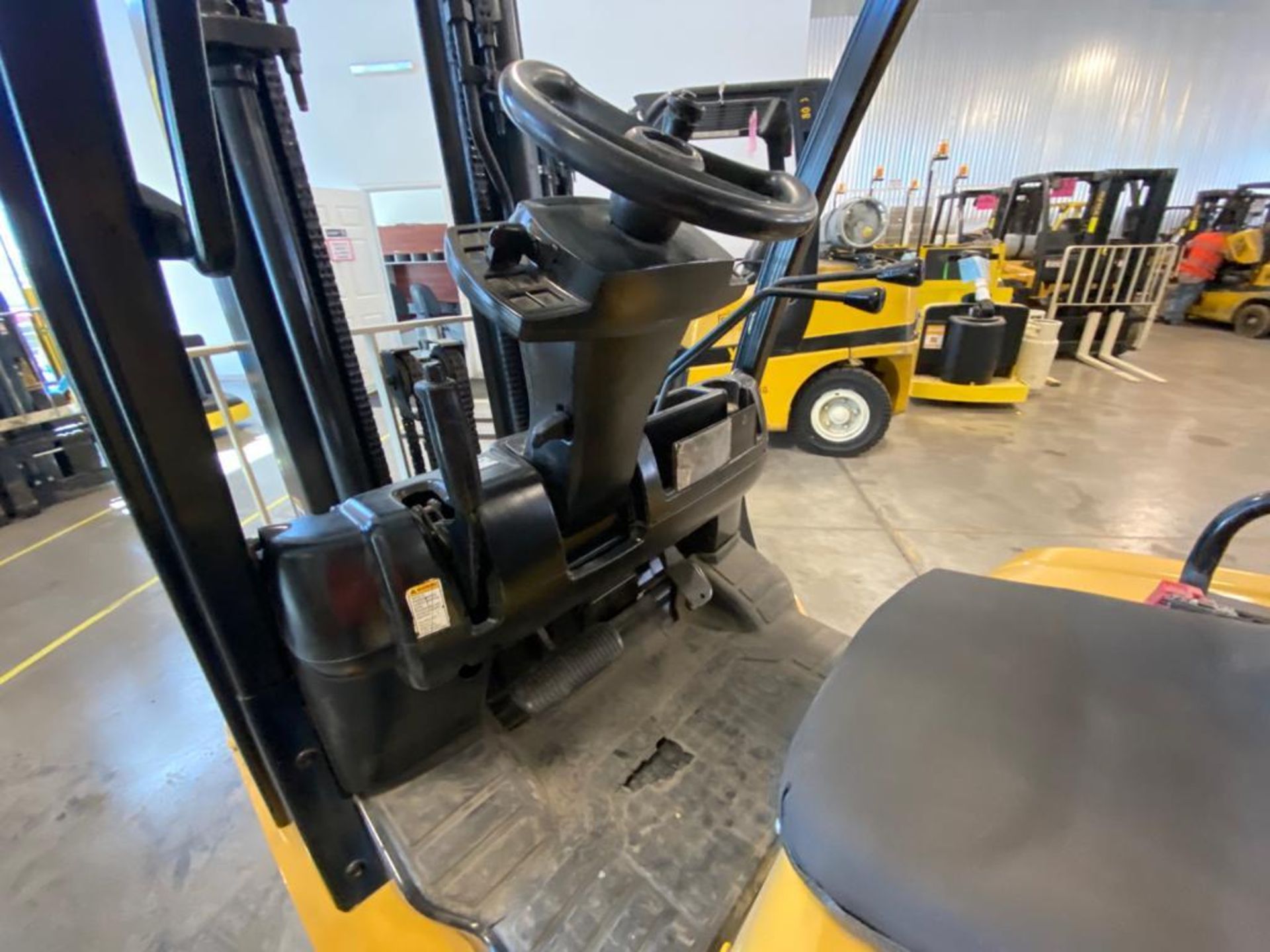 2012 YALE FORKLIFT, MODEL GLP040VXNVRE084, S/N B875V09086K - Image 19 of 27