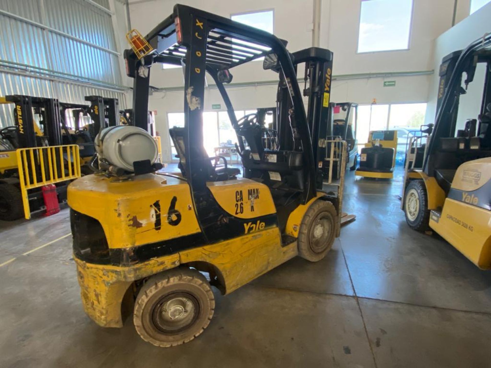 2016 YALE FORKLIFT, MODEL GP060VX, S/N D875V05152P - Image 7 of 21