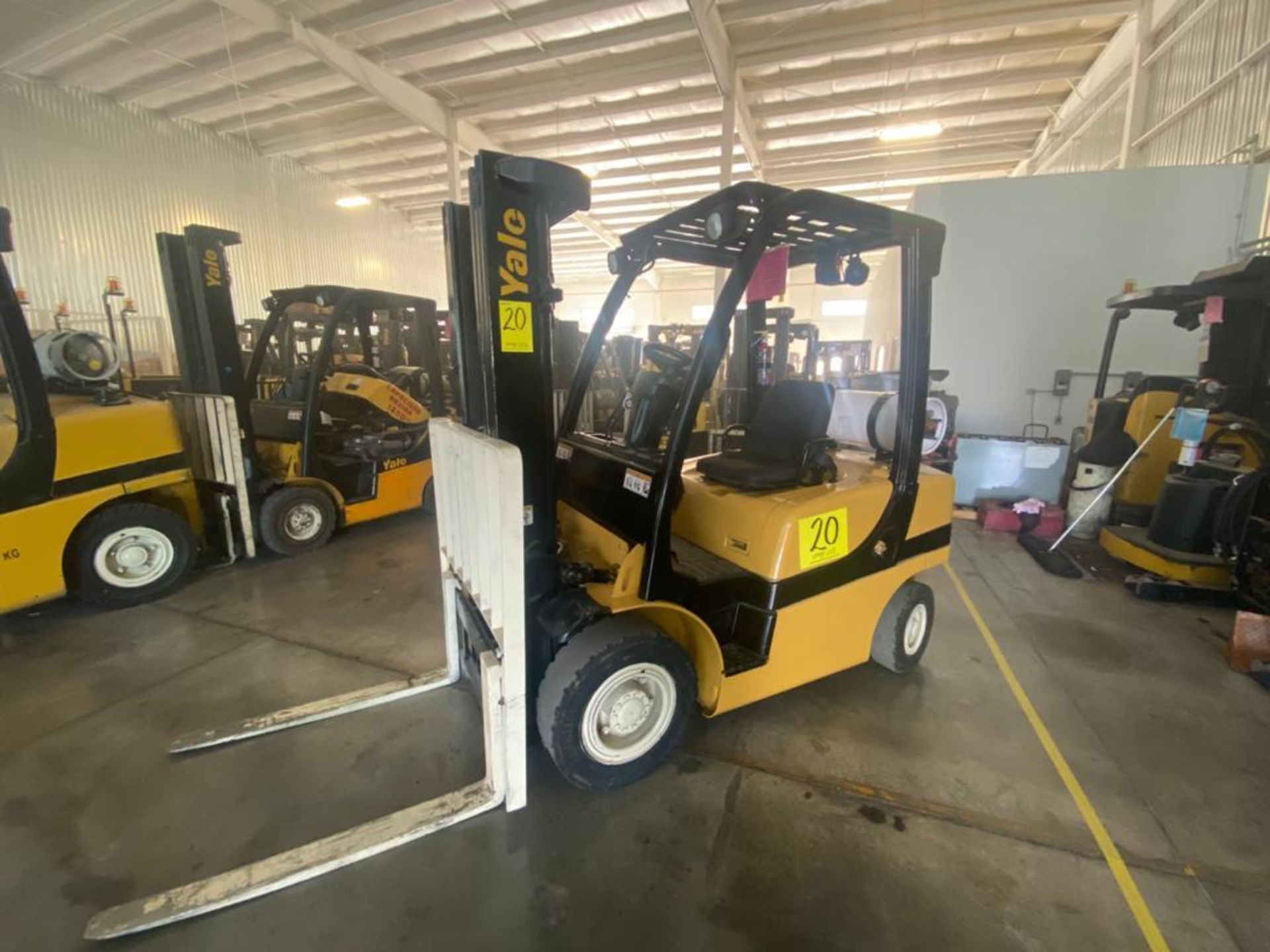 2014 YALE FORKLIFT, MODEL GLP050VXNVAE084, S/N B875V14837M - Image 2 of 17