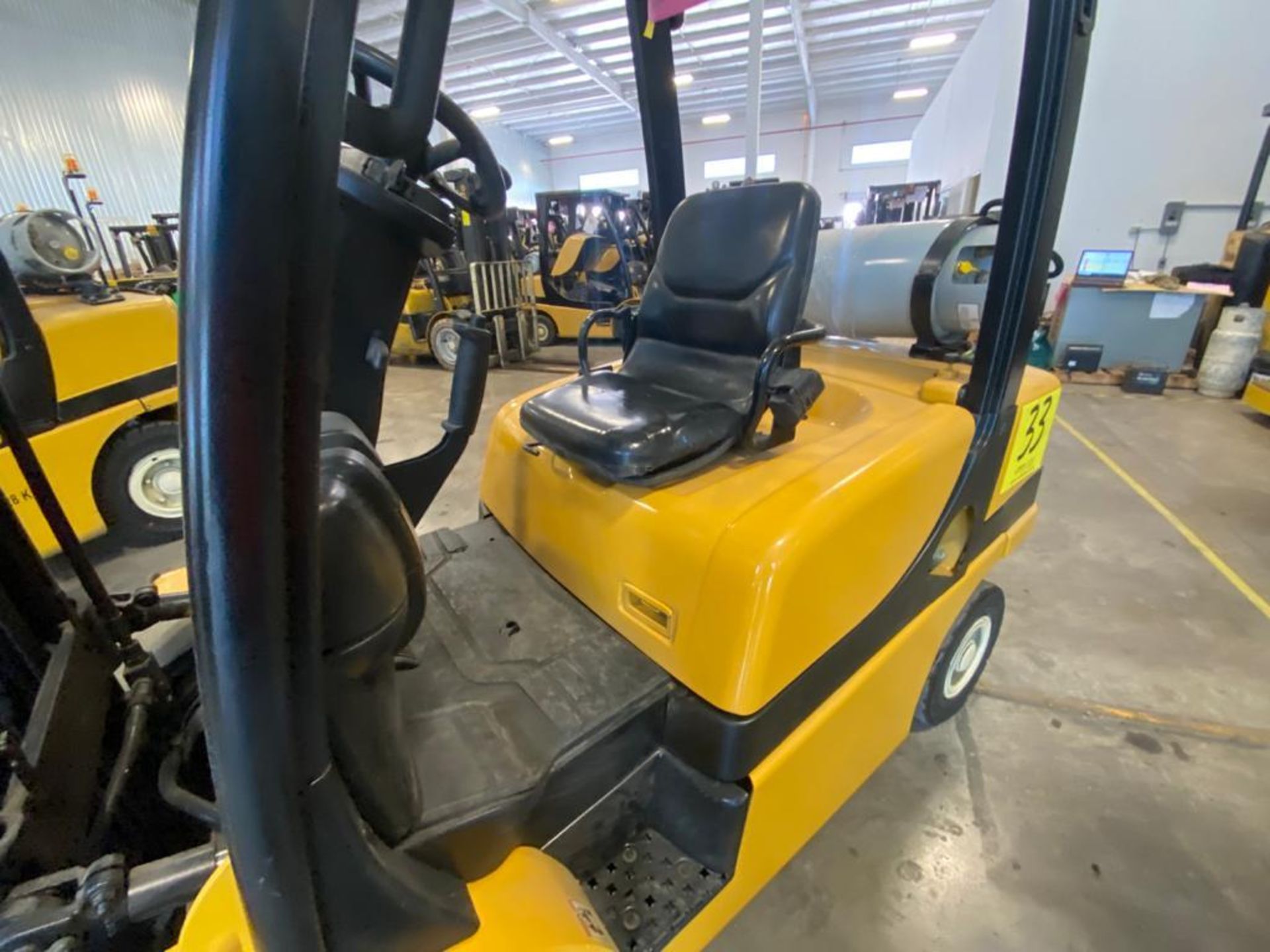 2014 YALE FORKLIFT, MODEL GP050VXNVAE084, S/N C875V02892M - Image 11 of 20