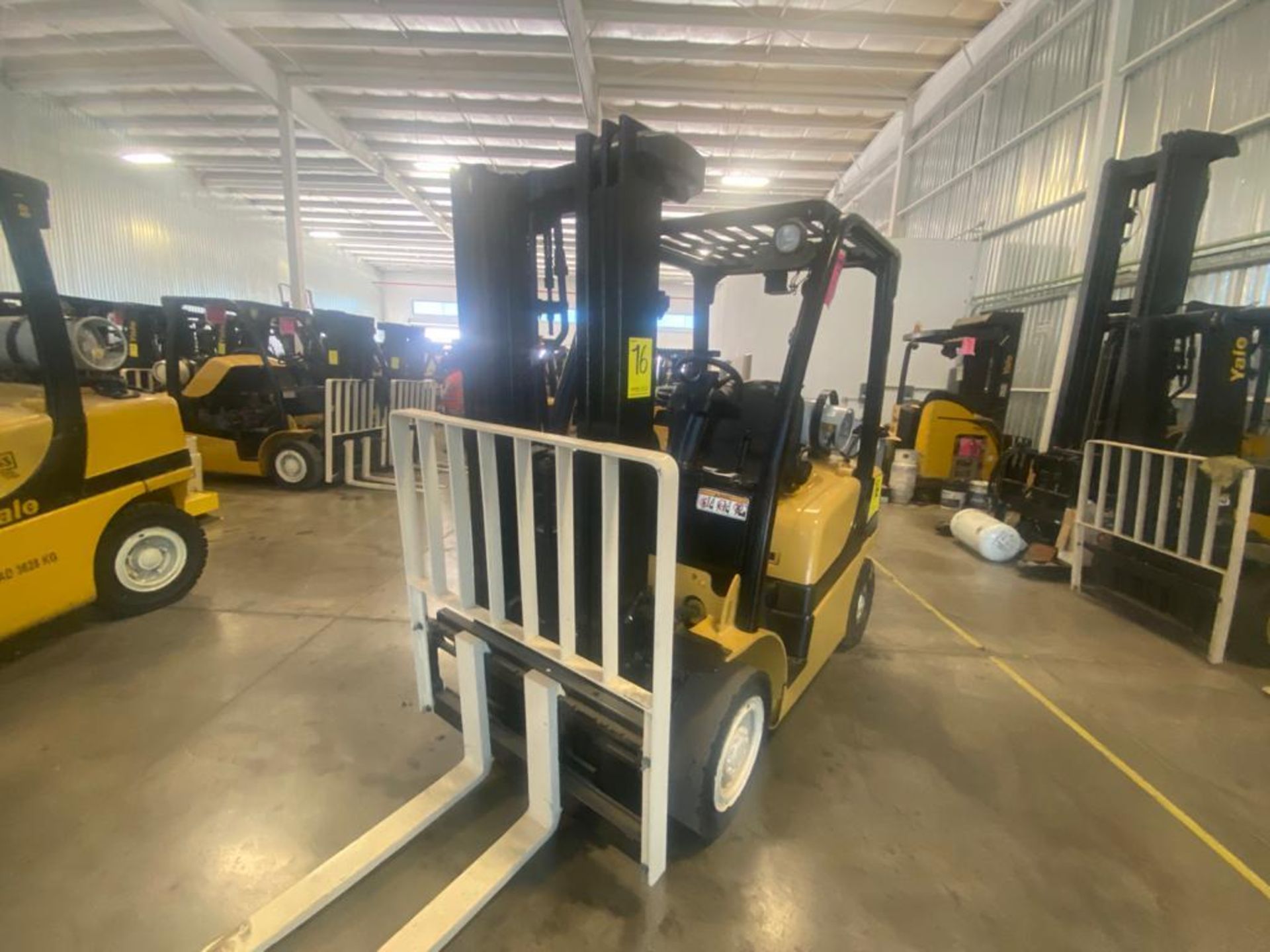 2012 YALE FORKLIFT, MODEL GLP040VXNVRE084, S/N B875V11513K - Image 12 of 30