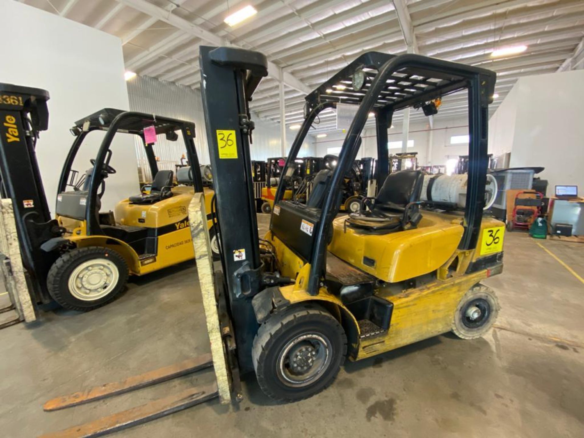 2013 YALE FORKLIFT, MODEL GP050VX, S/N B875V12084L