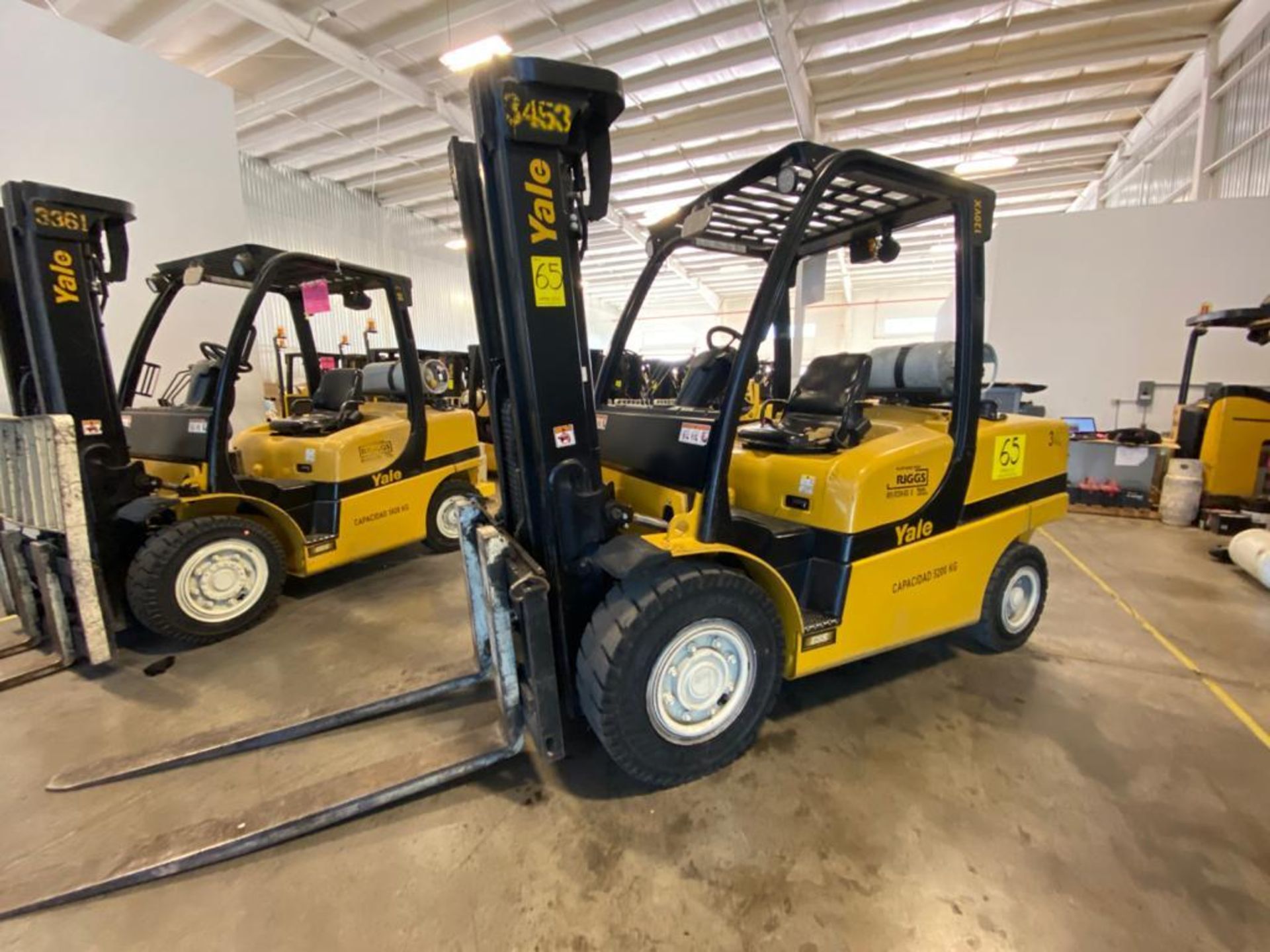 2015 YALE FORKLIFT, MODEL GP120VX, S/N J813V03453N - Image 4 of 31