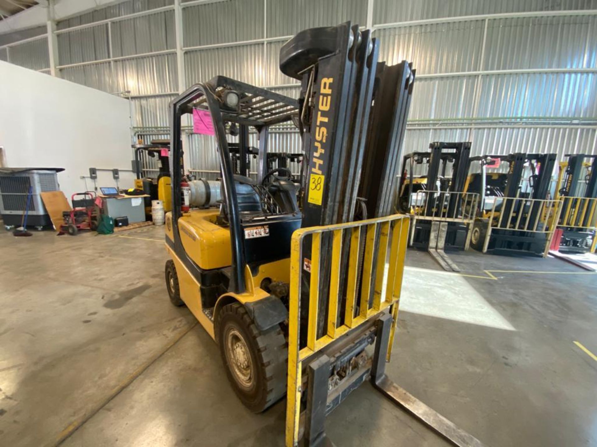 2014 YALE FORKLIFT, MODEL GP050VXNVAE084, S/N C875V02893M - Image 10 of 23