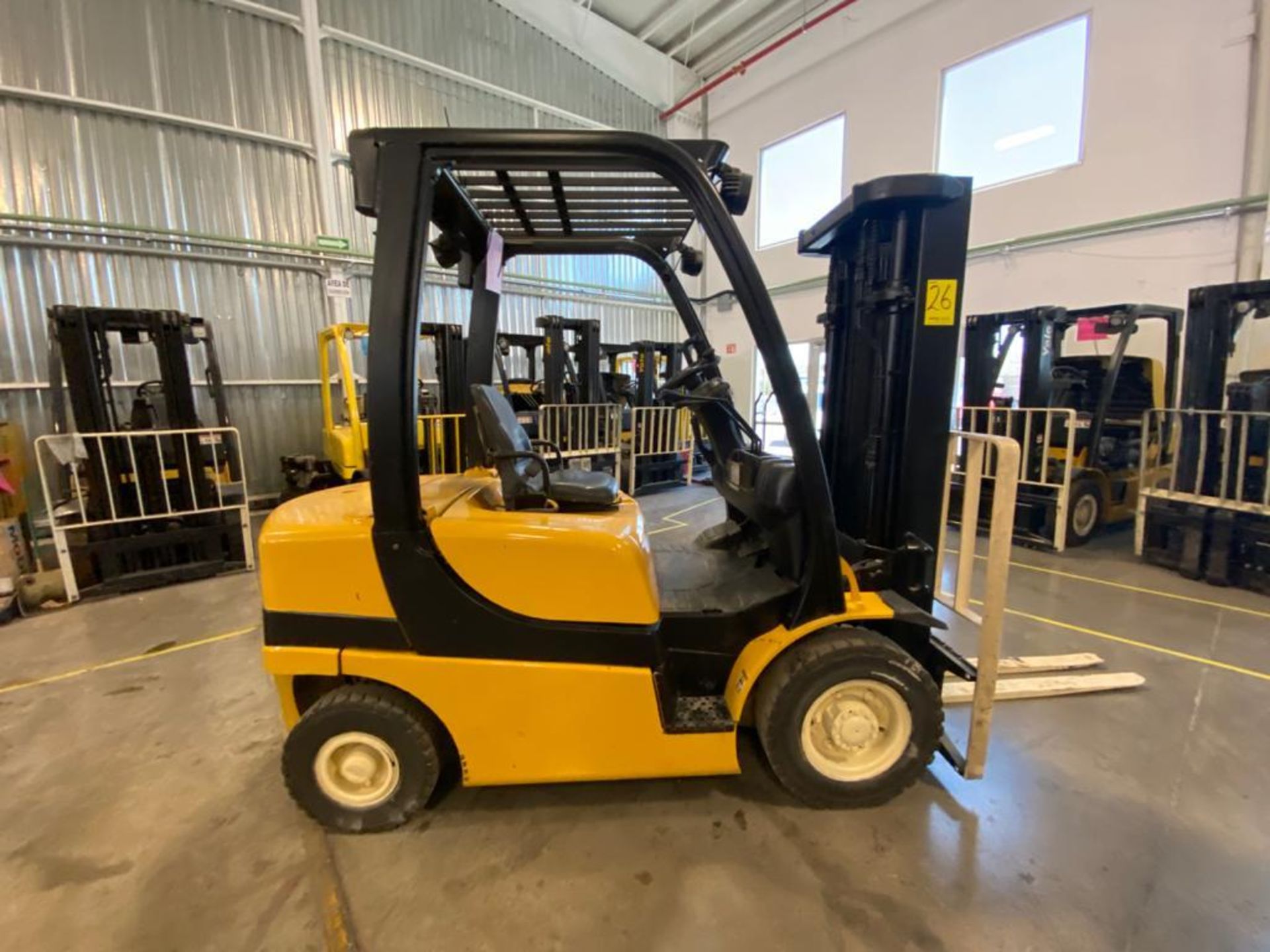 2013 YALE FORKLIFT, MODEL GP050VX, S/N B875V13403L - Image 8 of 23