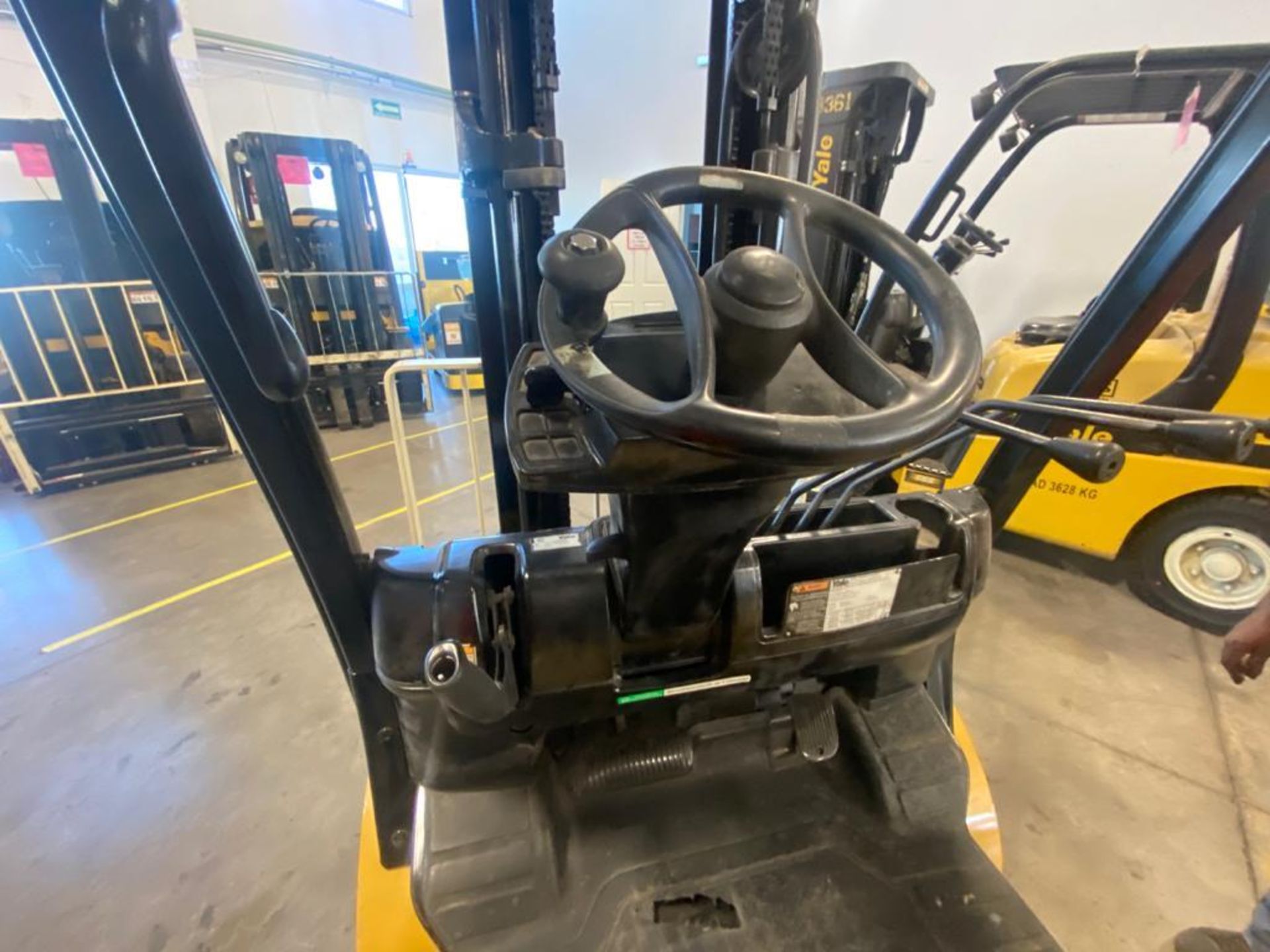 2014 YALE FORKLIFT, MODEL GP050VXNVAE084, S/N C875V02891M - Image 21 of 27