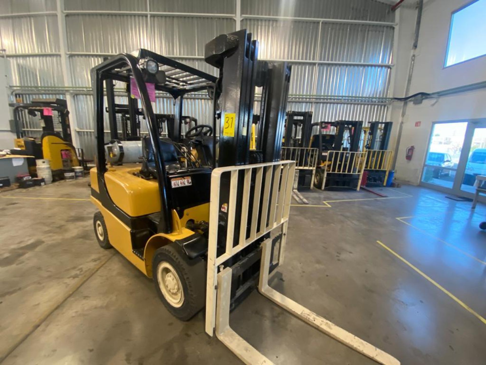 2014 YALE FORKLIFT, MODEL GP050VXNVAE084, S/N C875V02891M - Image 13 of 27